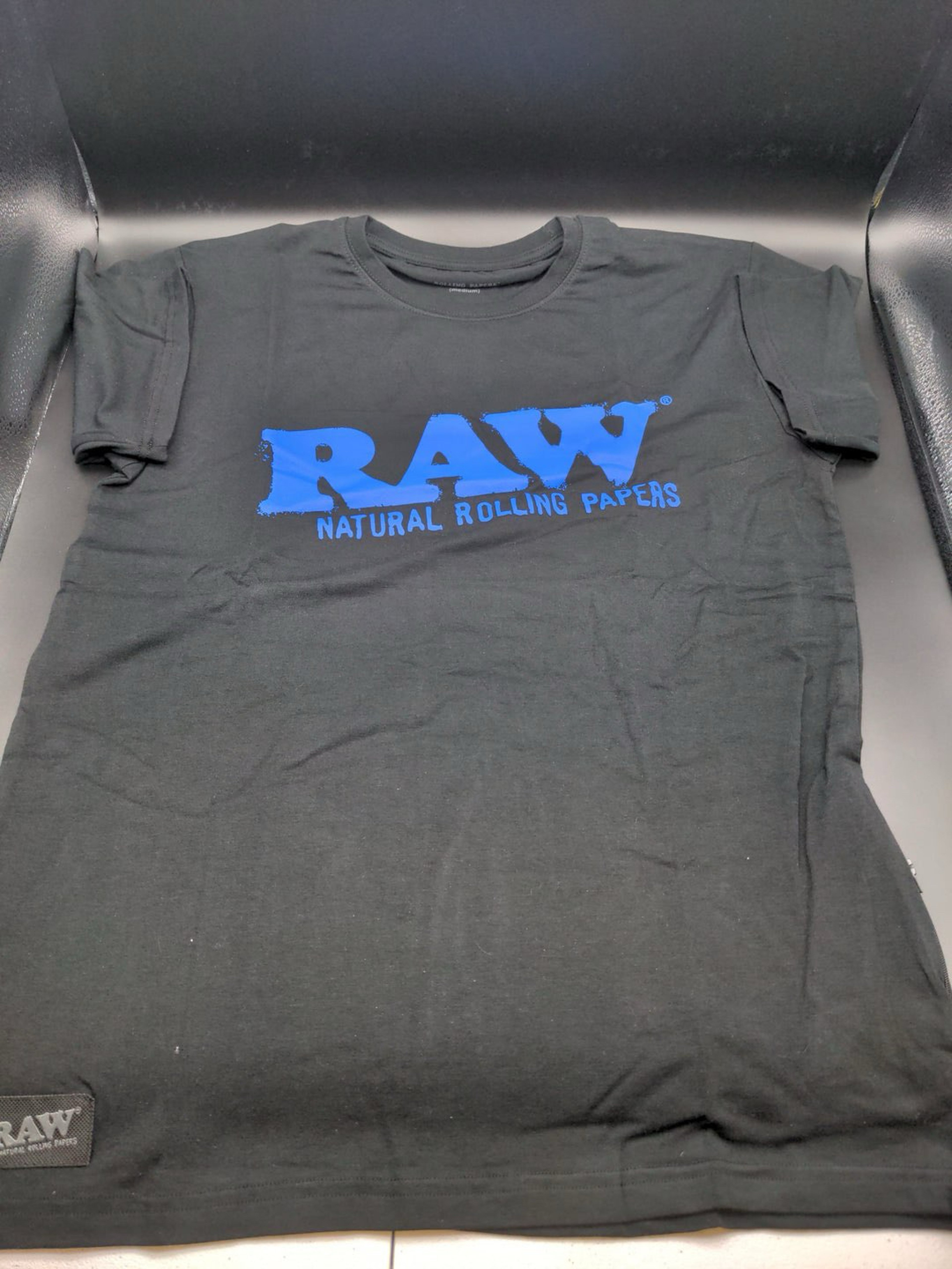Preview pic of RAW POCKET T SHIRT - BLUE LOGO