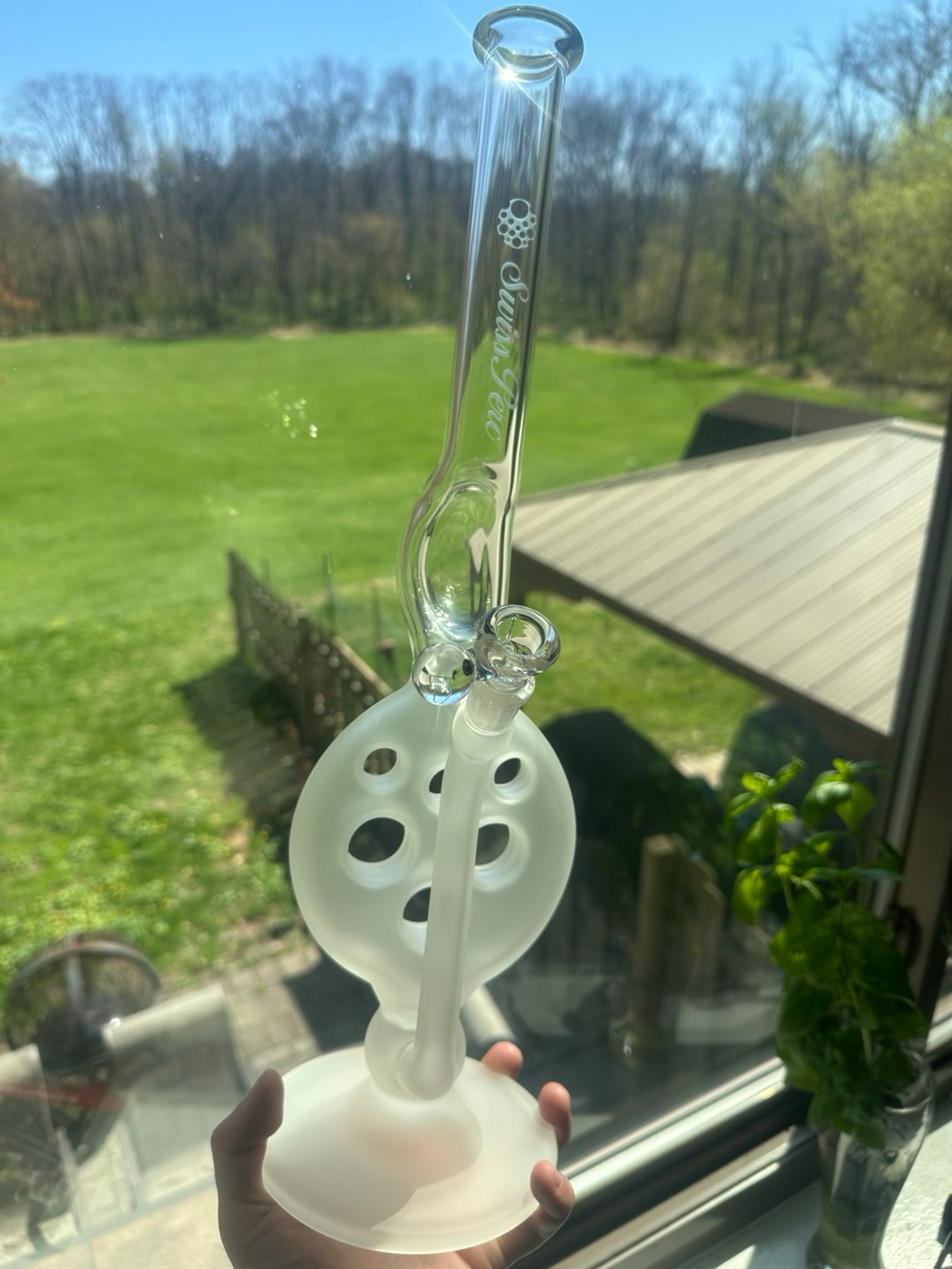 Preview pic of Medium Classic Swiss Perc