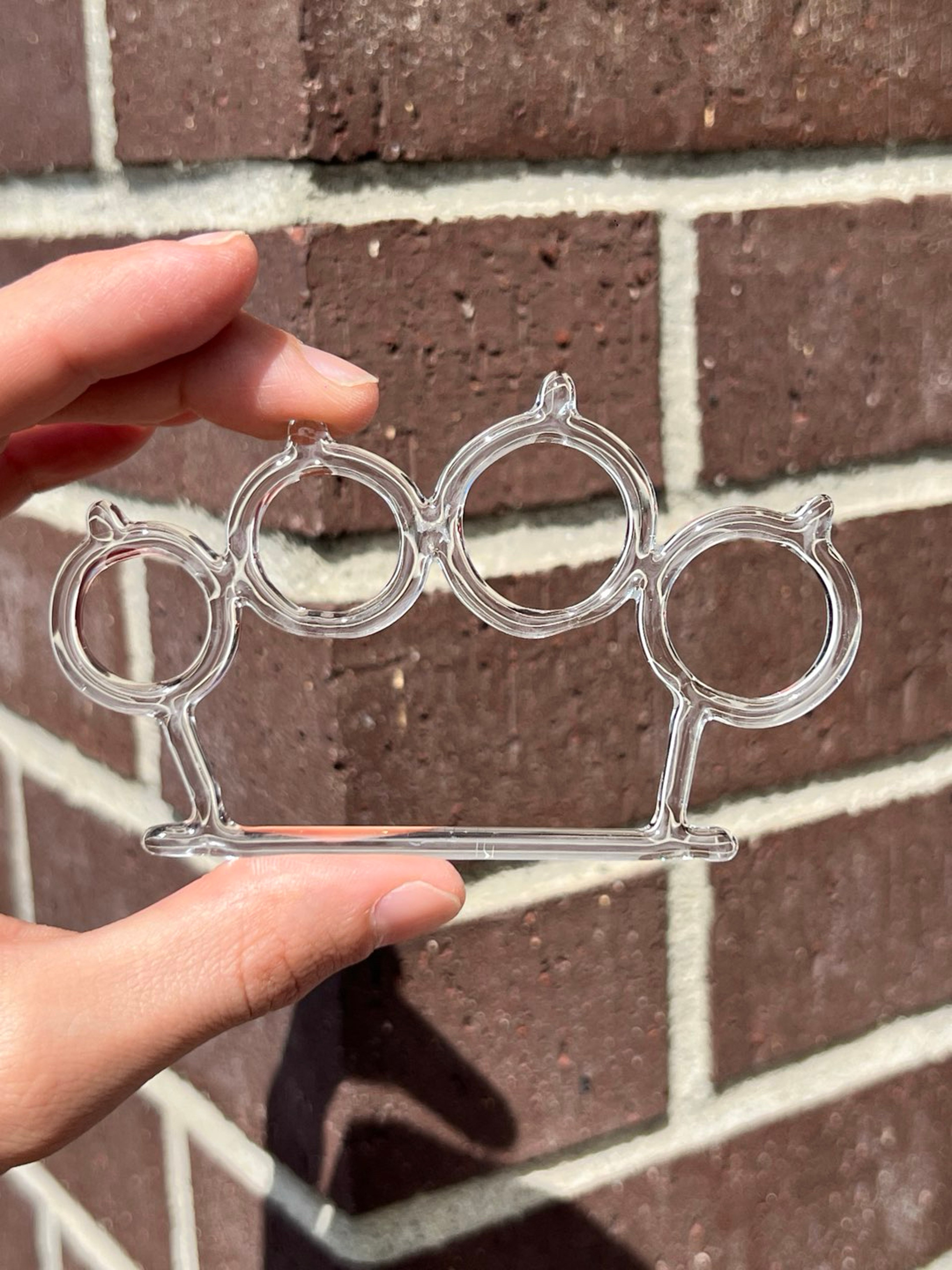 Preview pic of Glass Knuckles