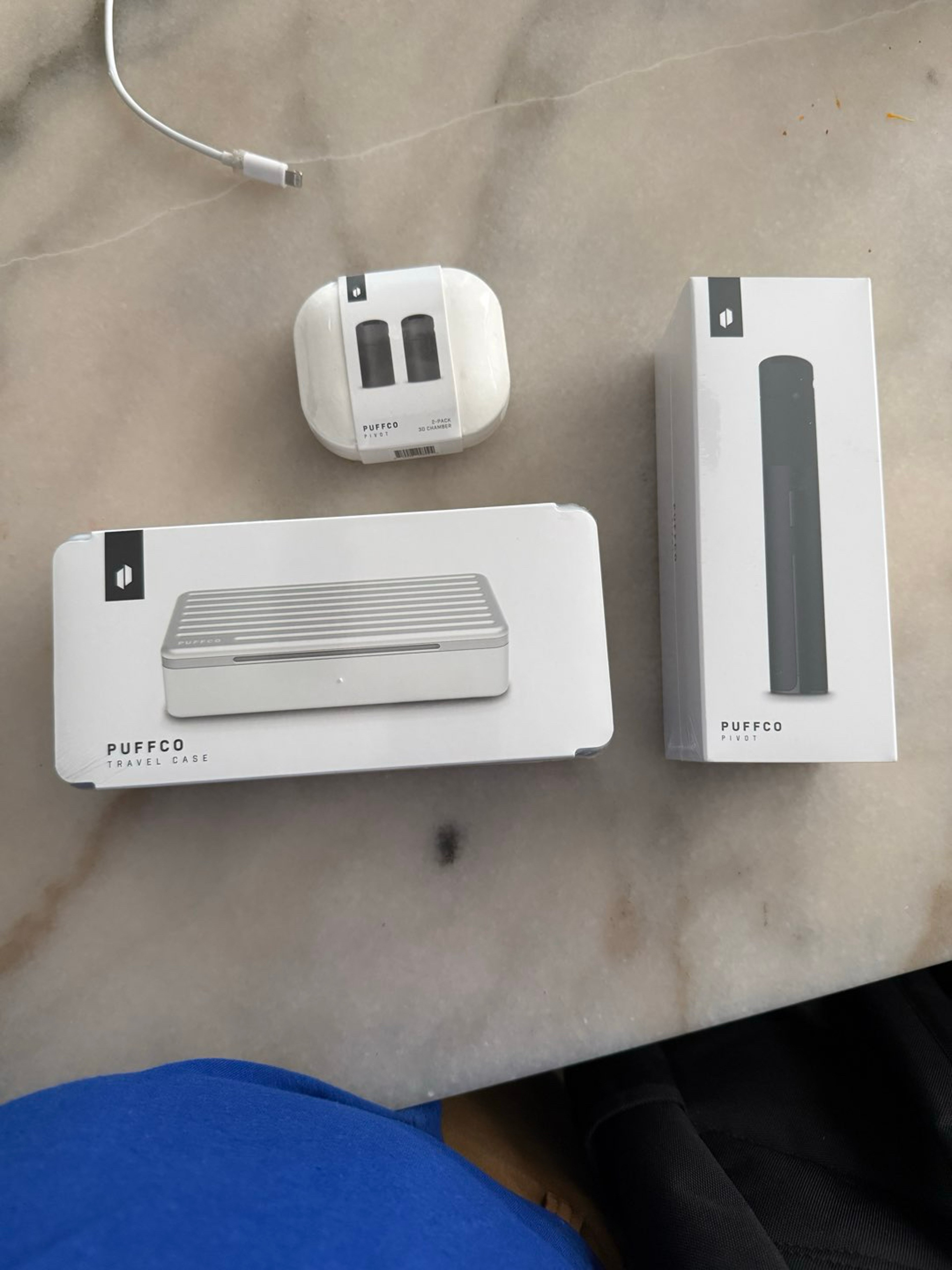 Preview pic of Puffco Pivot Bundle
