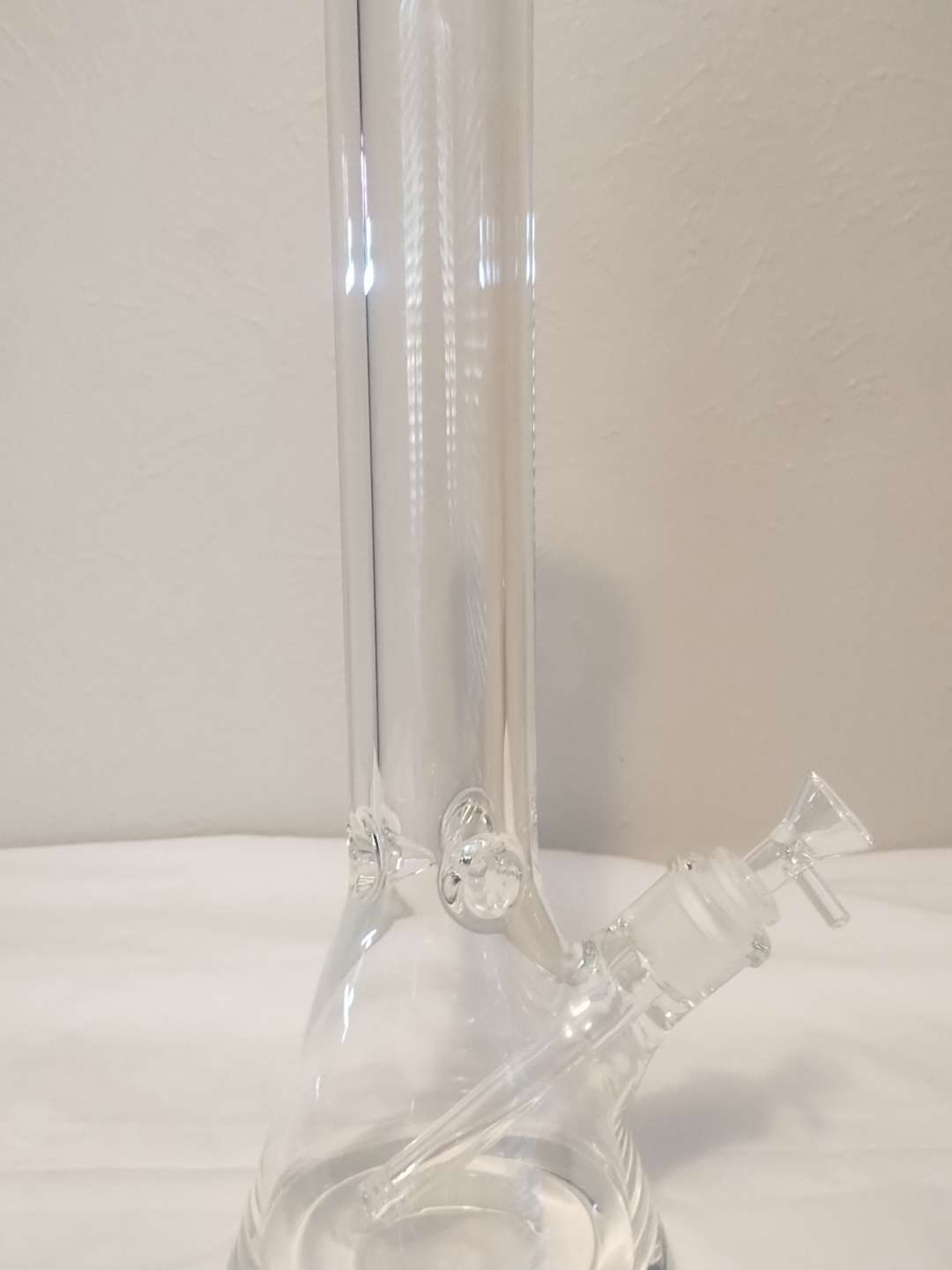 16 in Clear  beaker image 0