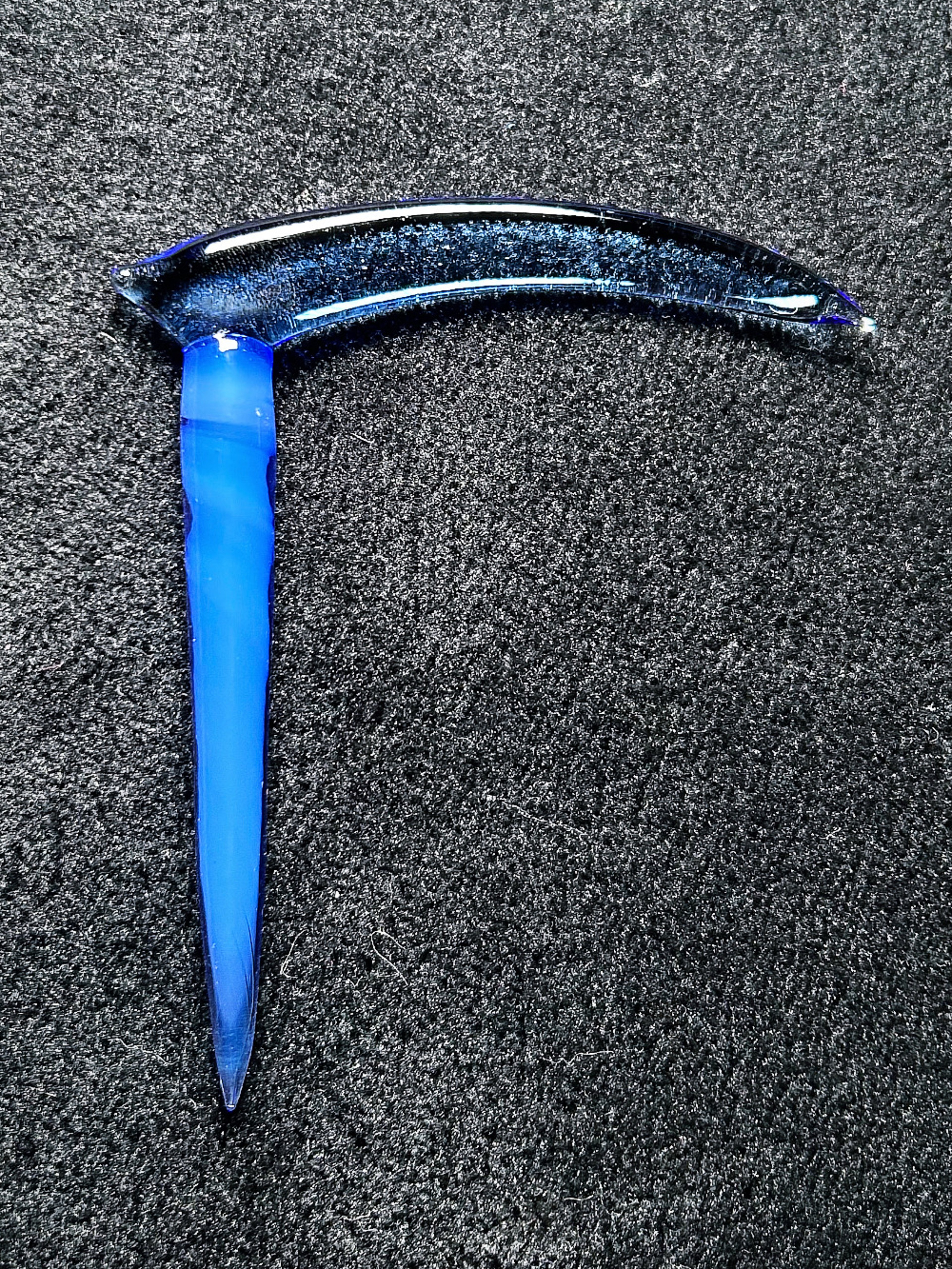 Preview pic of MarvinsGlass024 No Reserve Auction! 💙🧀