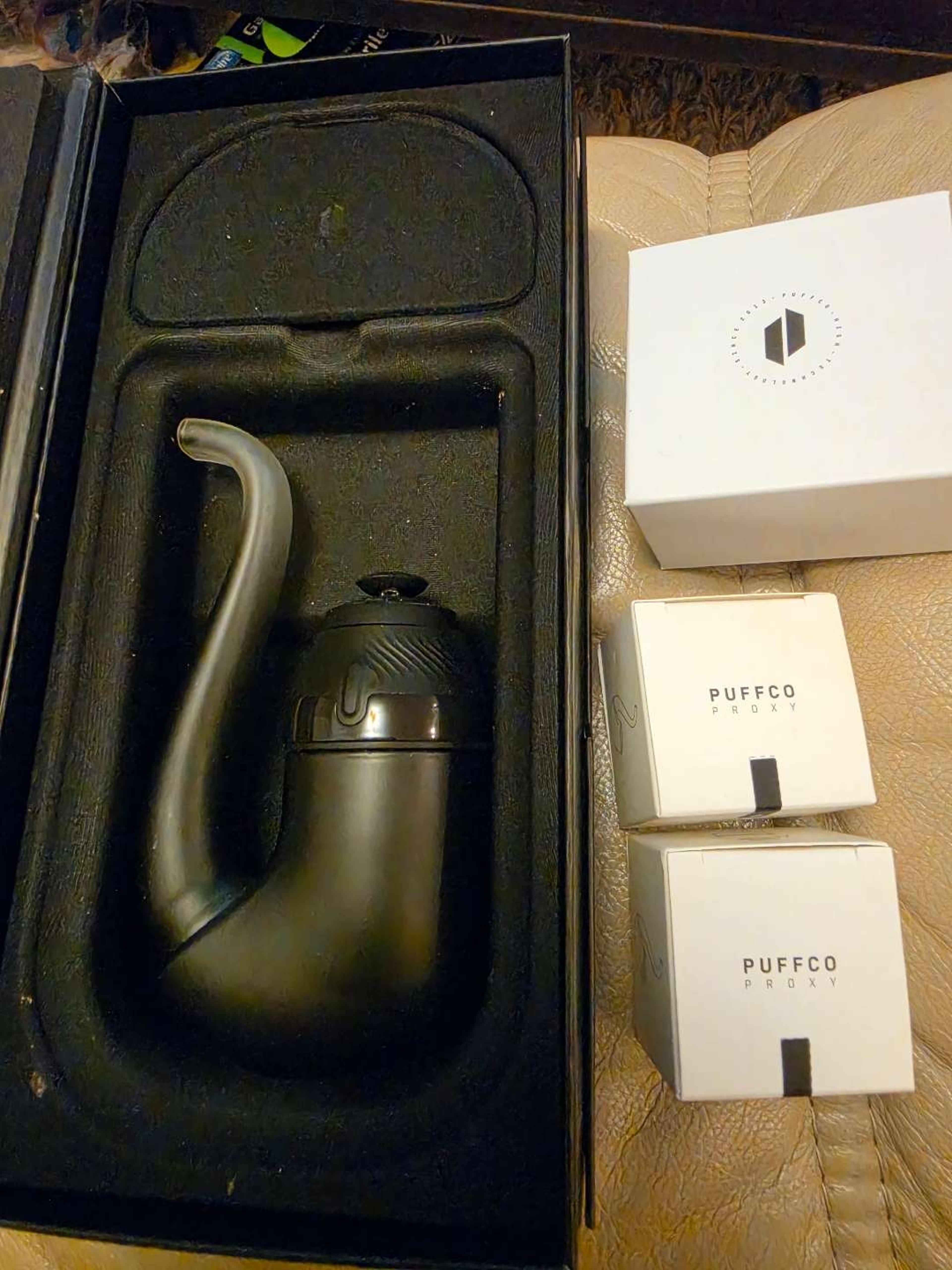 Preview pic of Puffco Proxy v2 Bundle