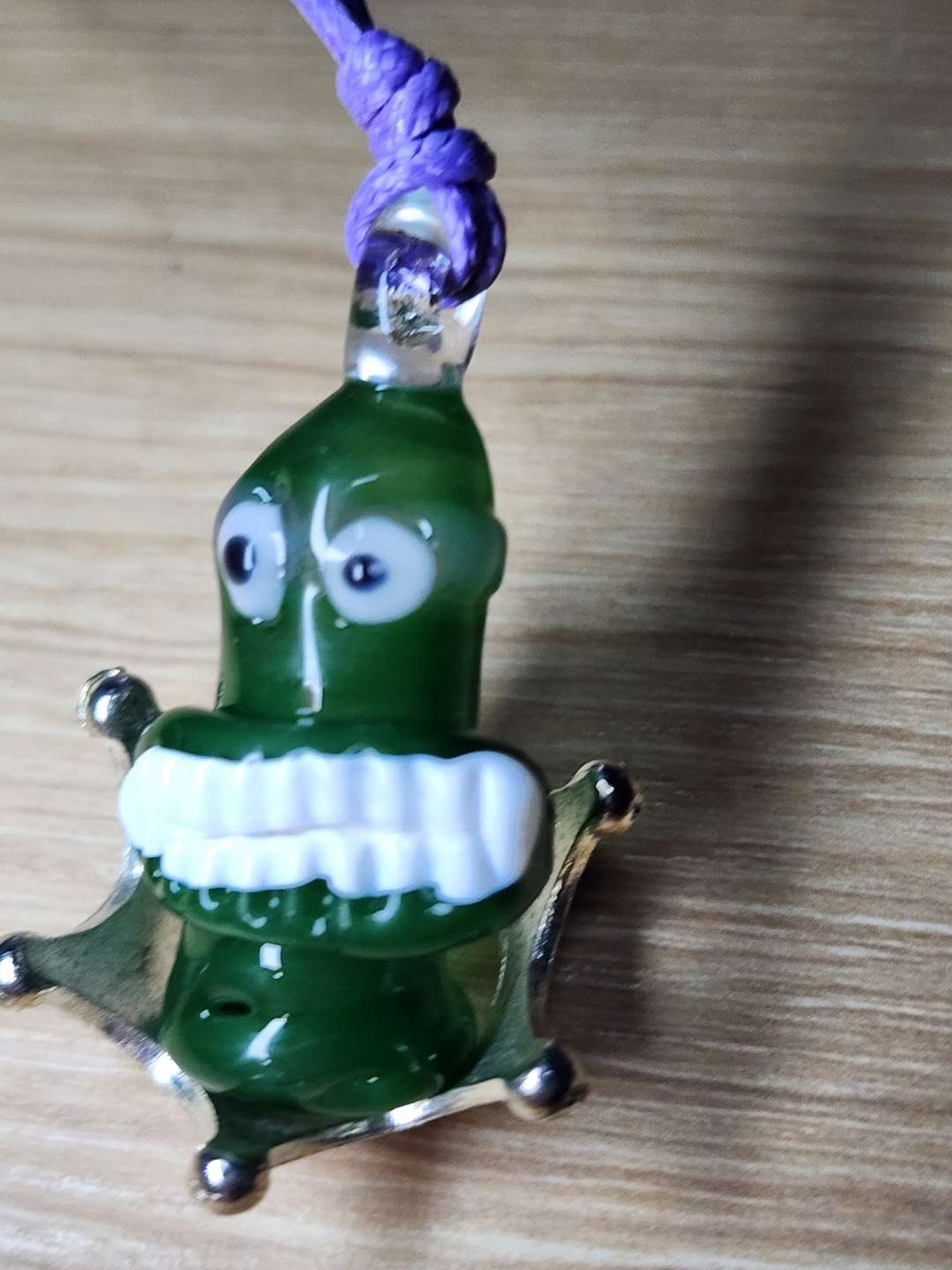 Preview pic of Character pendy #4