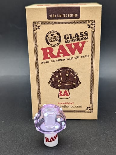 Preview pic of RAW® - GLASS MUSHROOM CONE HOLDER