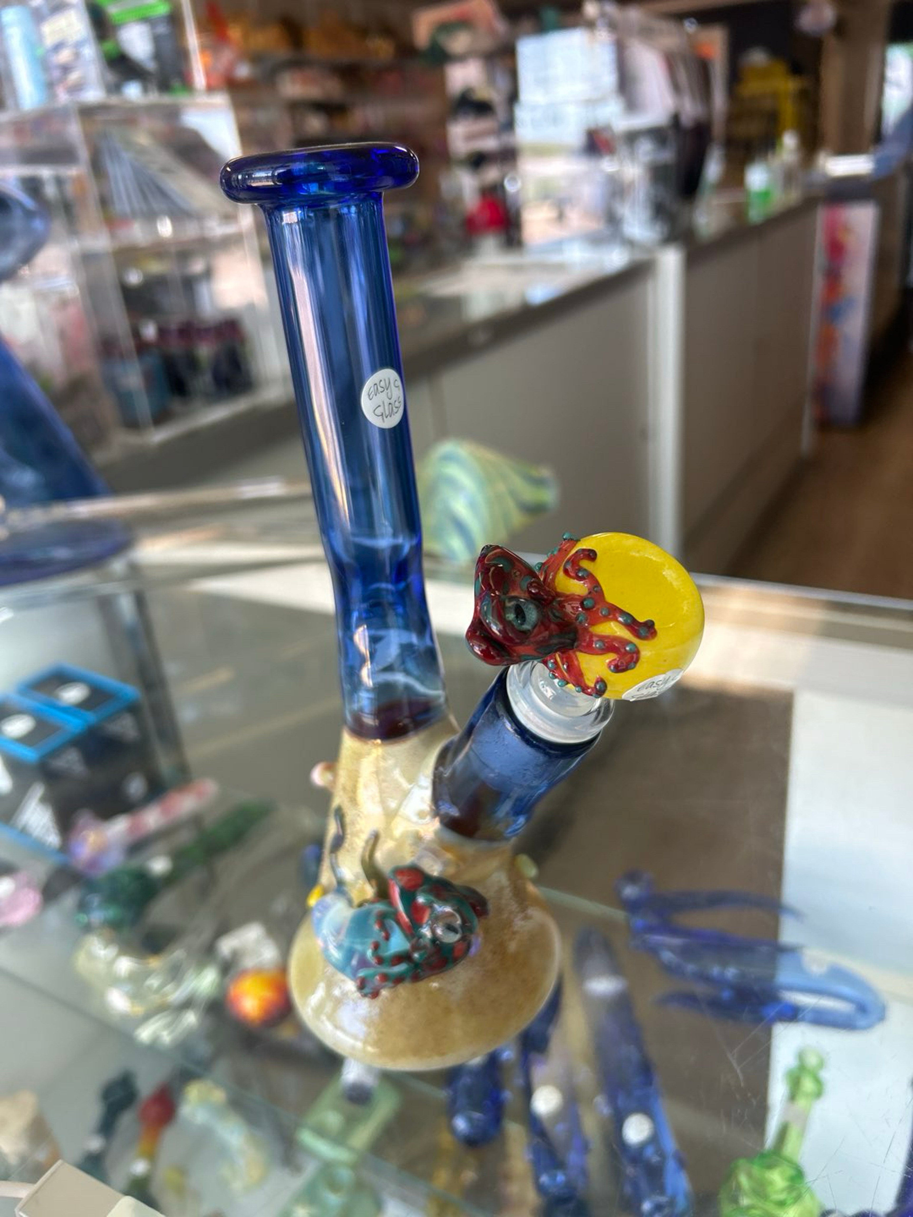 Preview pic of Easy G made Ocean scape beaker bong