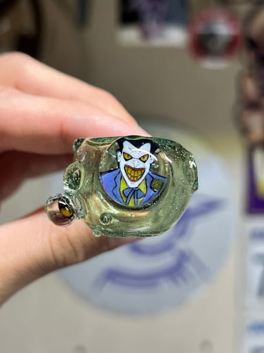 Preview pic of Joker / Batman spoon pipe (CFL)