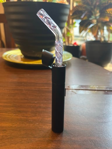 Preview pic of Puffco Pivot + Nastee Glass Straw