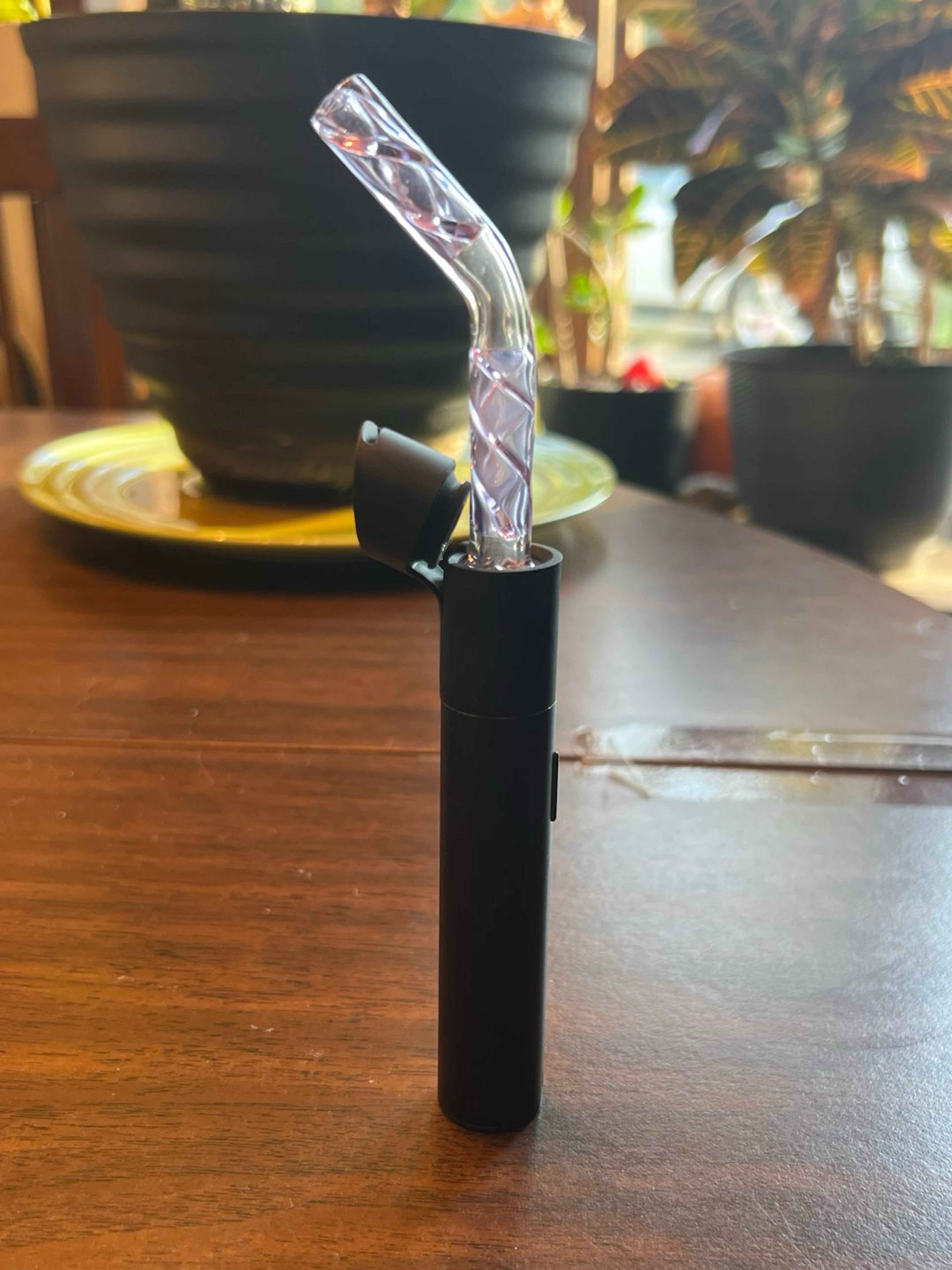 Preview pic of Puffco Pivot + Nastee Glass Straw