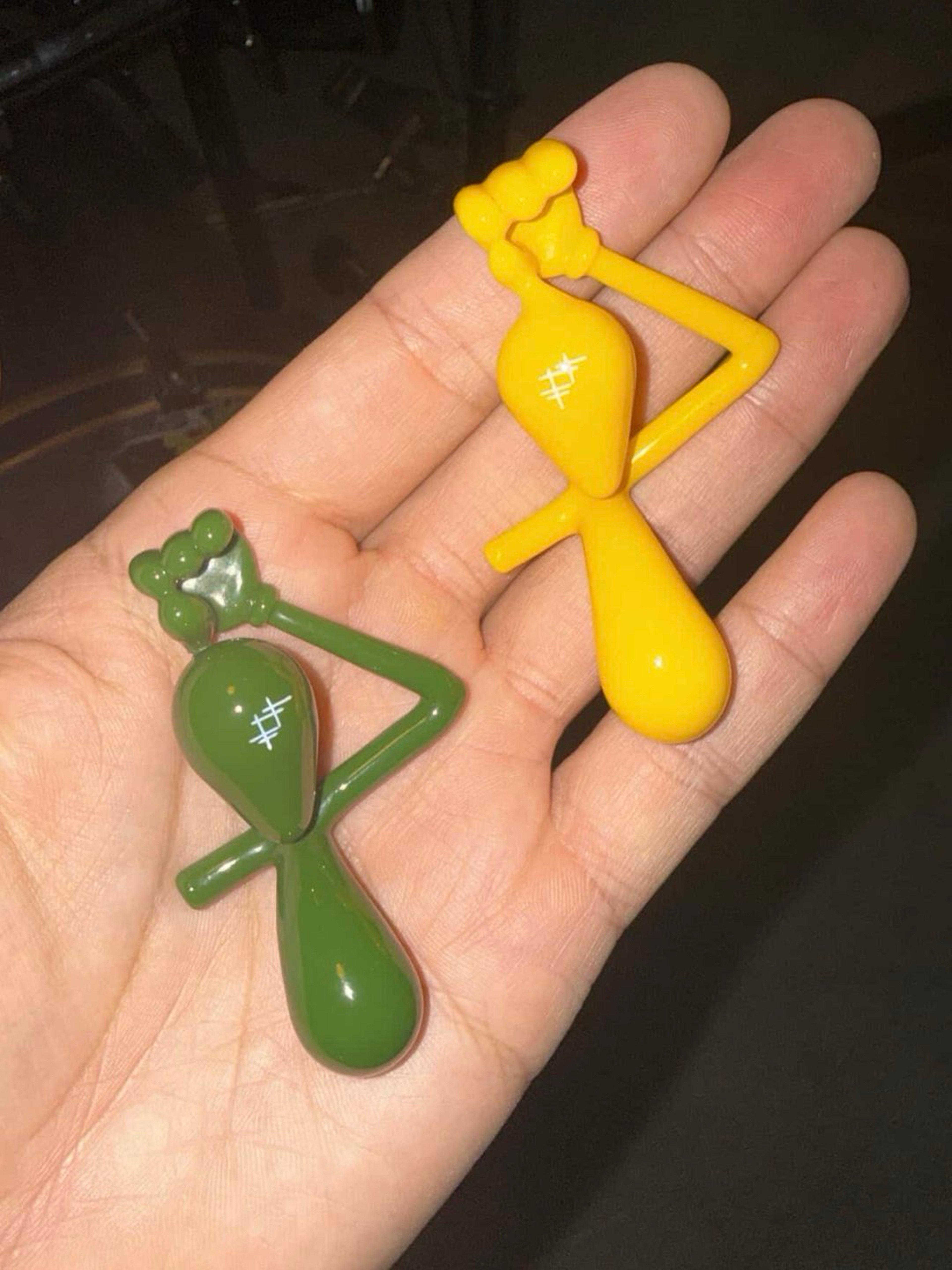 Preview pic of Yunk pendants