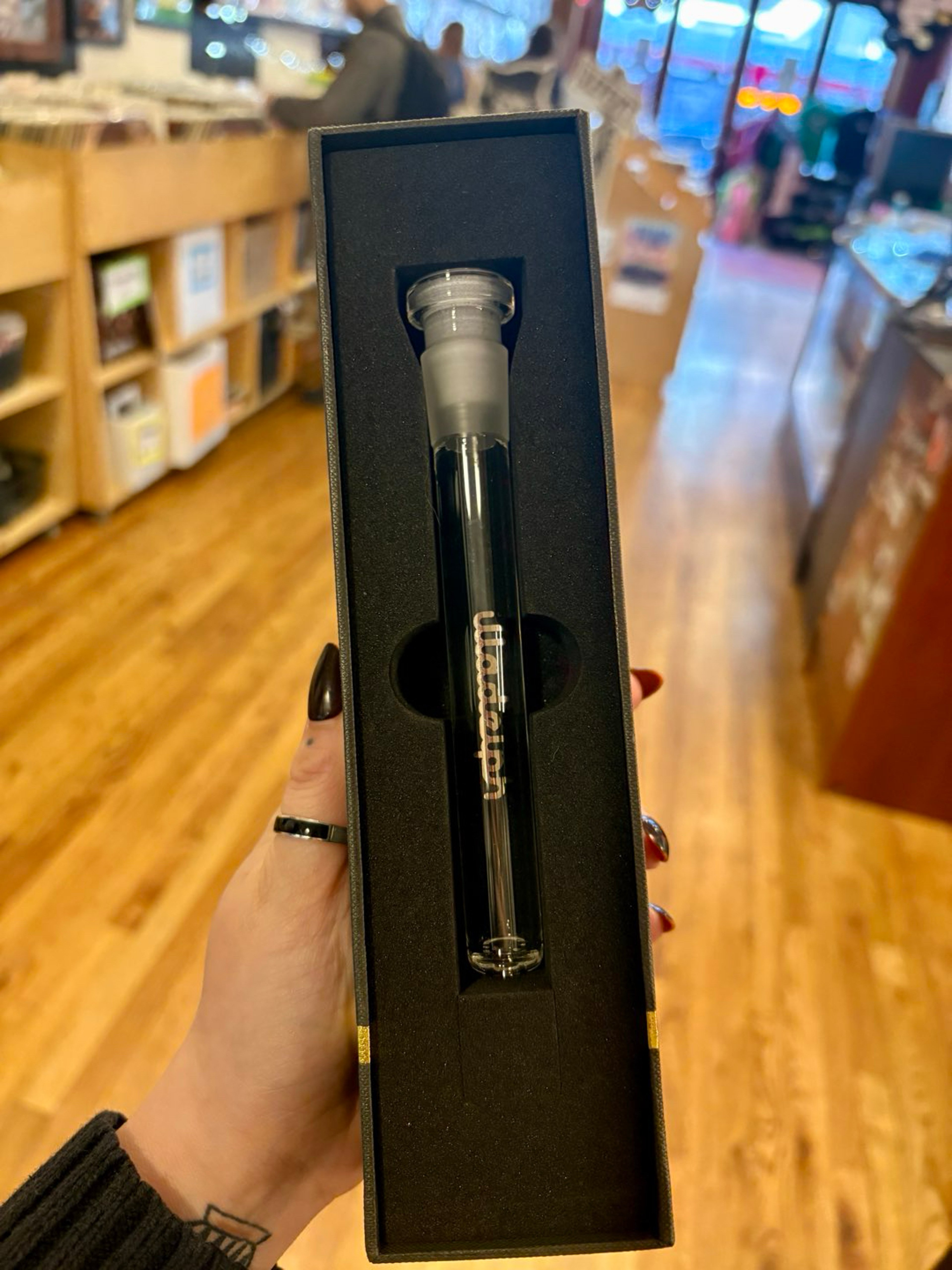 Preview pic of Illadelph Downstem Clear