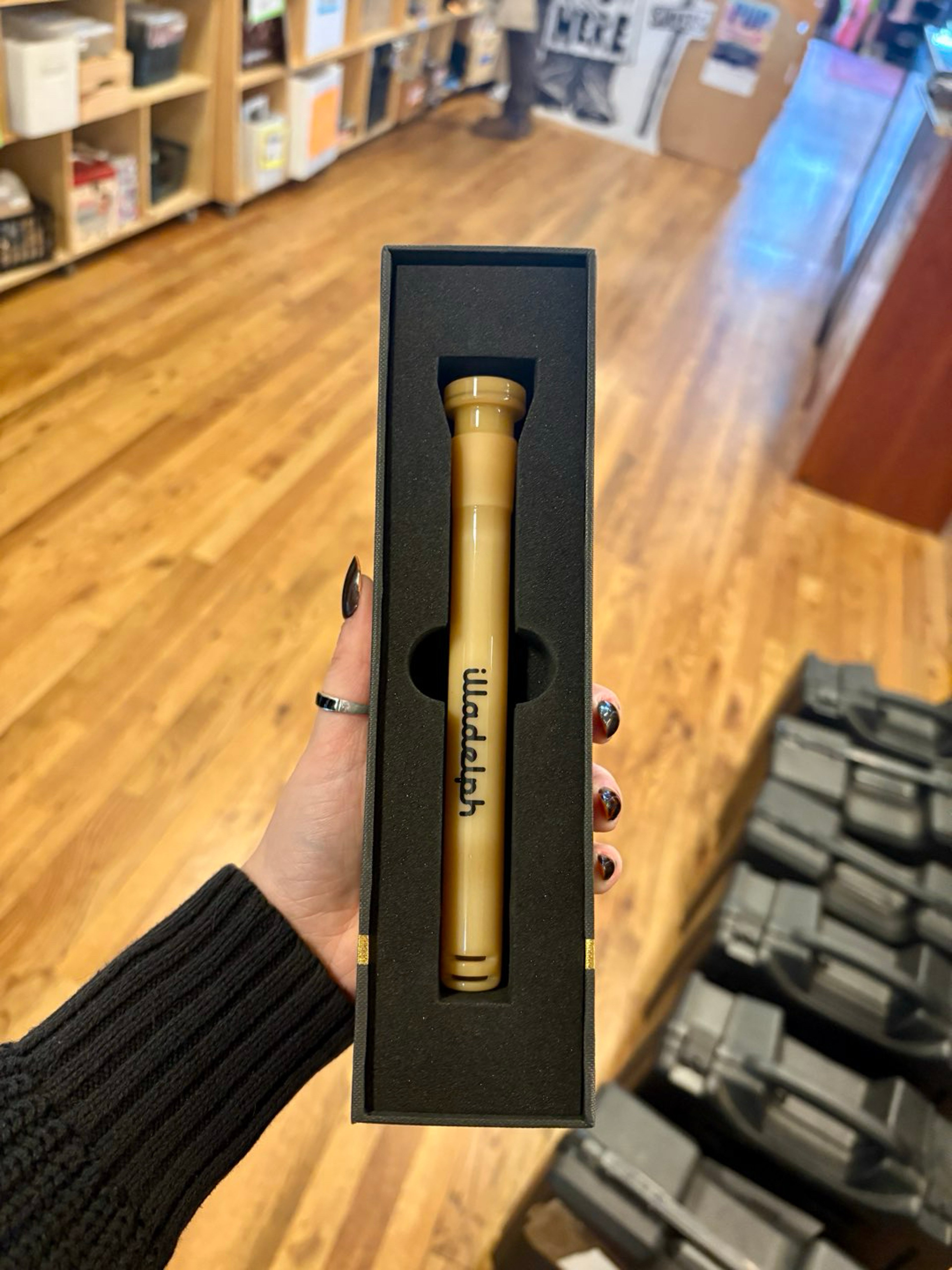 Preview pic of Illadelph Downstem (Tan/Honey Colored)