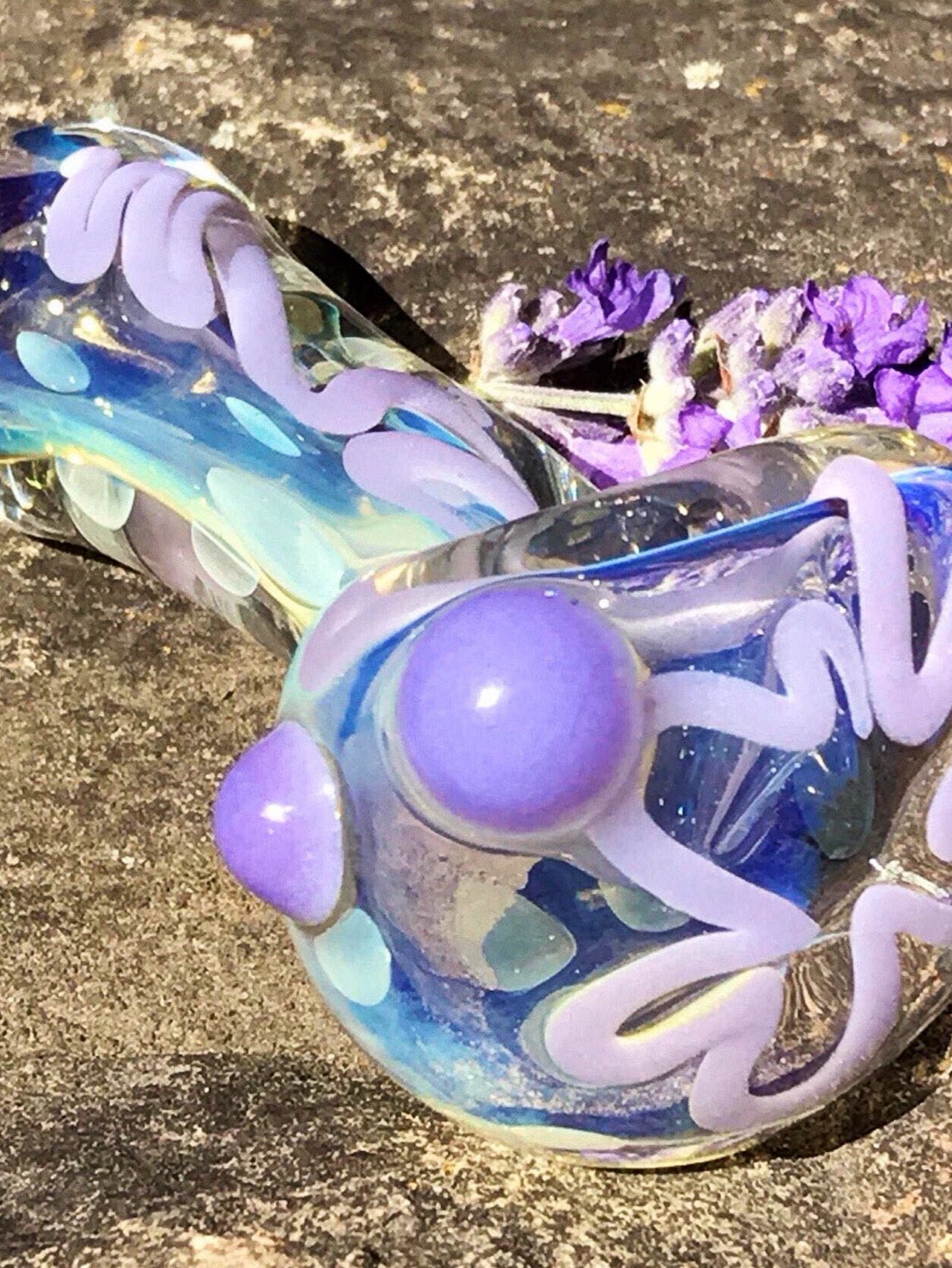 Preview pic of Urple Purple Color Changing Handblown Glass Spoon Pipe