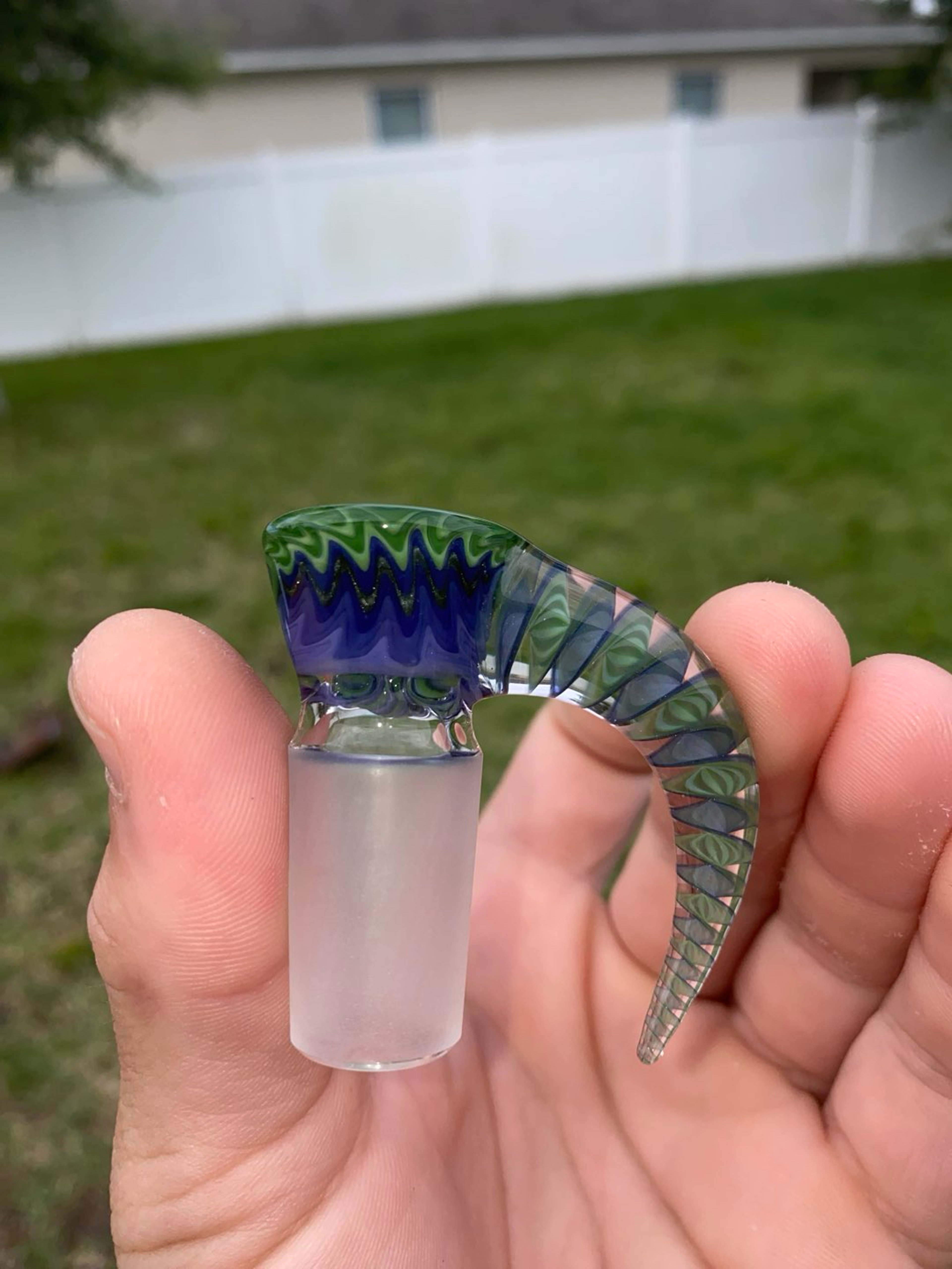 Preview pic of 18 mm Magic Lamp Glass slide