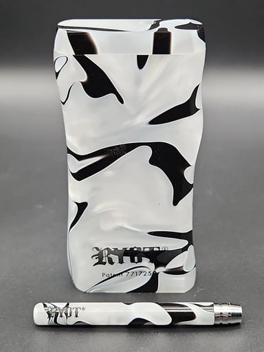 Preview pic of RYOT ACRYLIC MAGNETIC TASTER BOX - 3" / LARGE