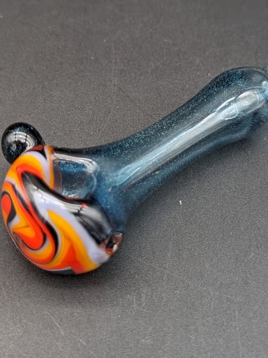 Preview pic of 4" SPECKLED WIG WAG SPOON PIPE - BY BRANDED GLASS