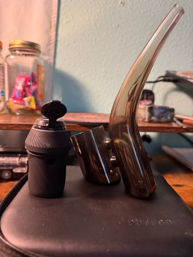Preview pic of puffco proxy v1 with attachment