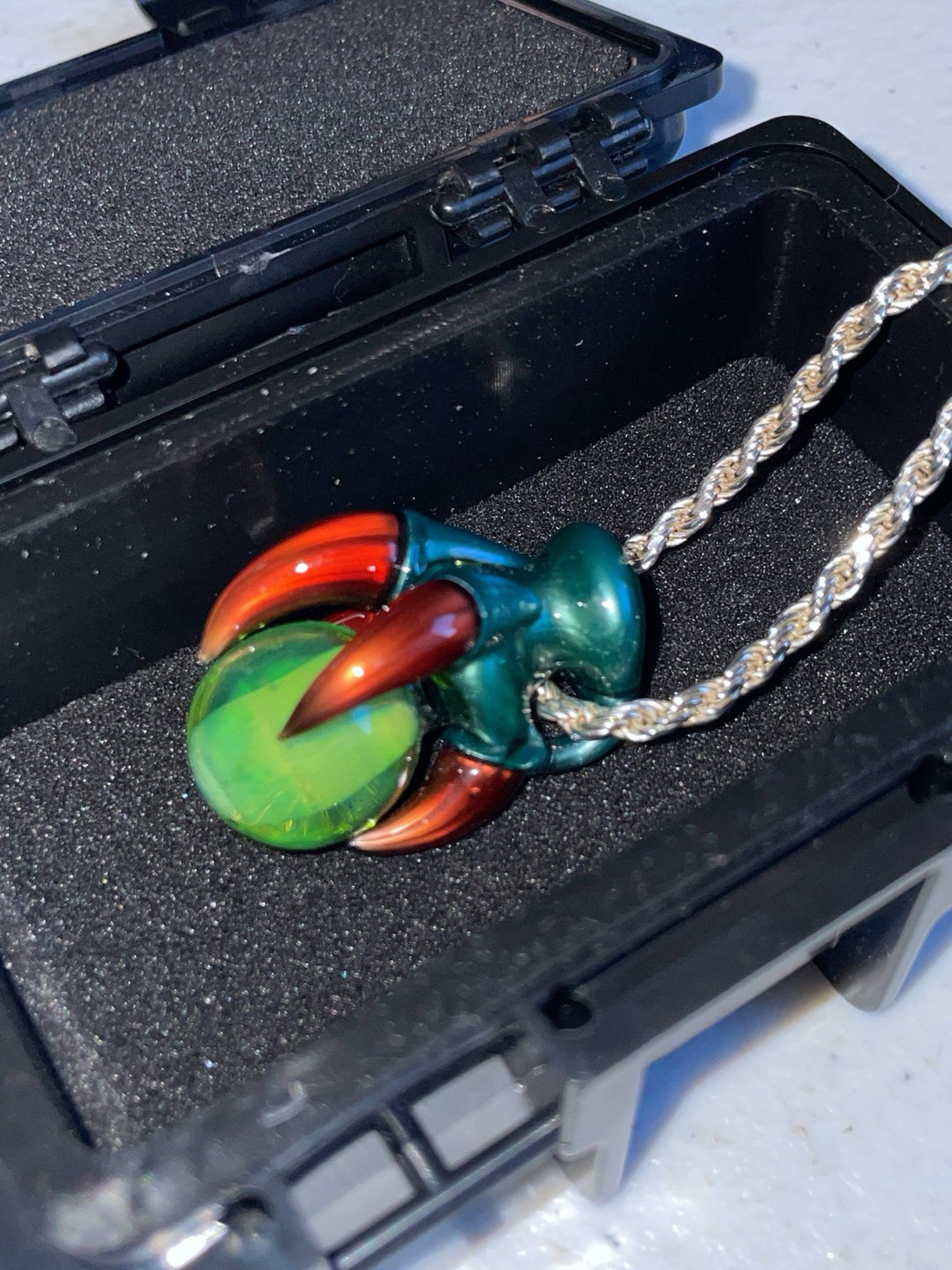 Preview pic of Mike Luna pendant