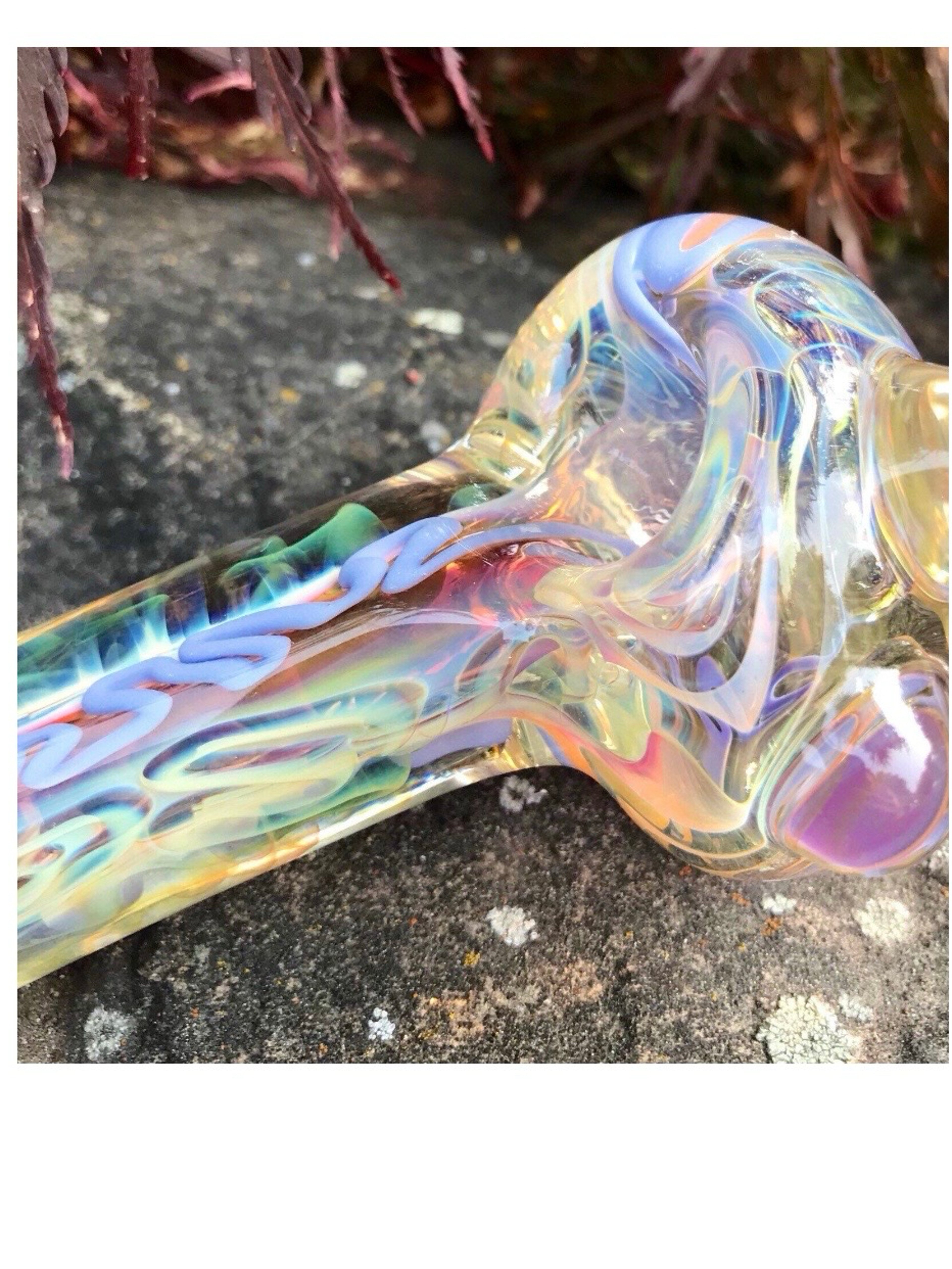 Preview pic of Large Swirly Twirly Color Changing Handblown Glass Pipe