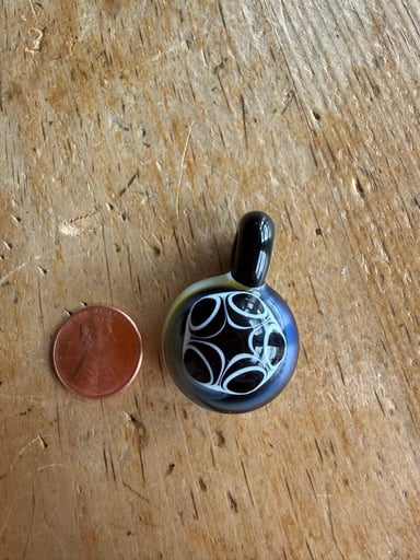 Preview pic of Dot stack pendent