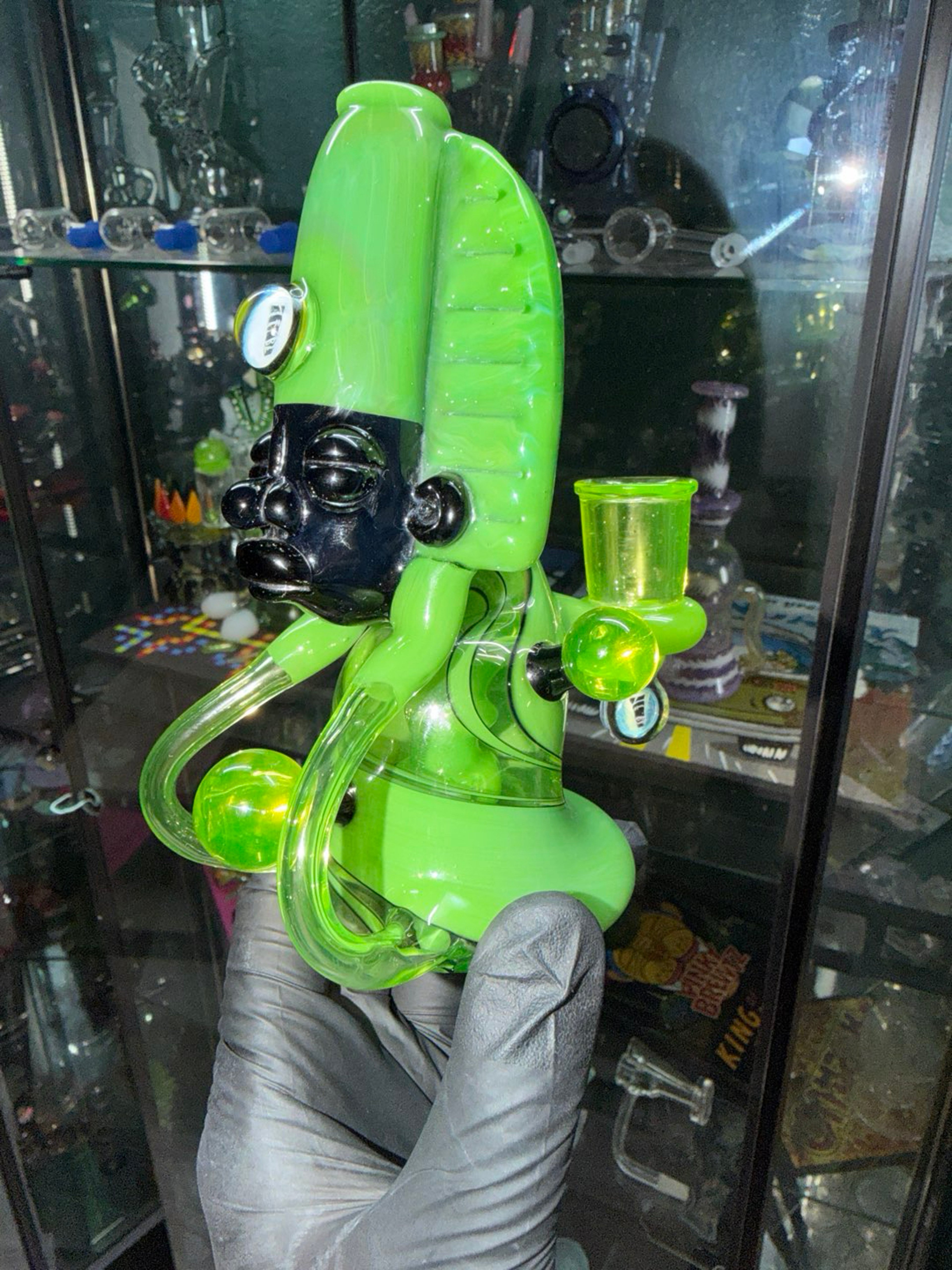 Preview pic of Danny camp glass uv reactive