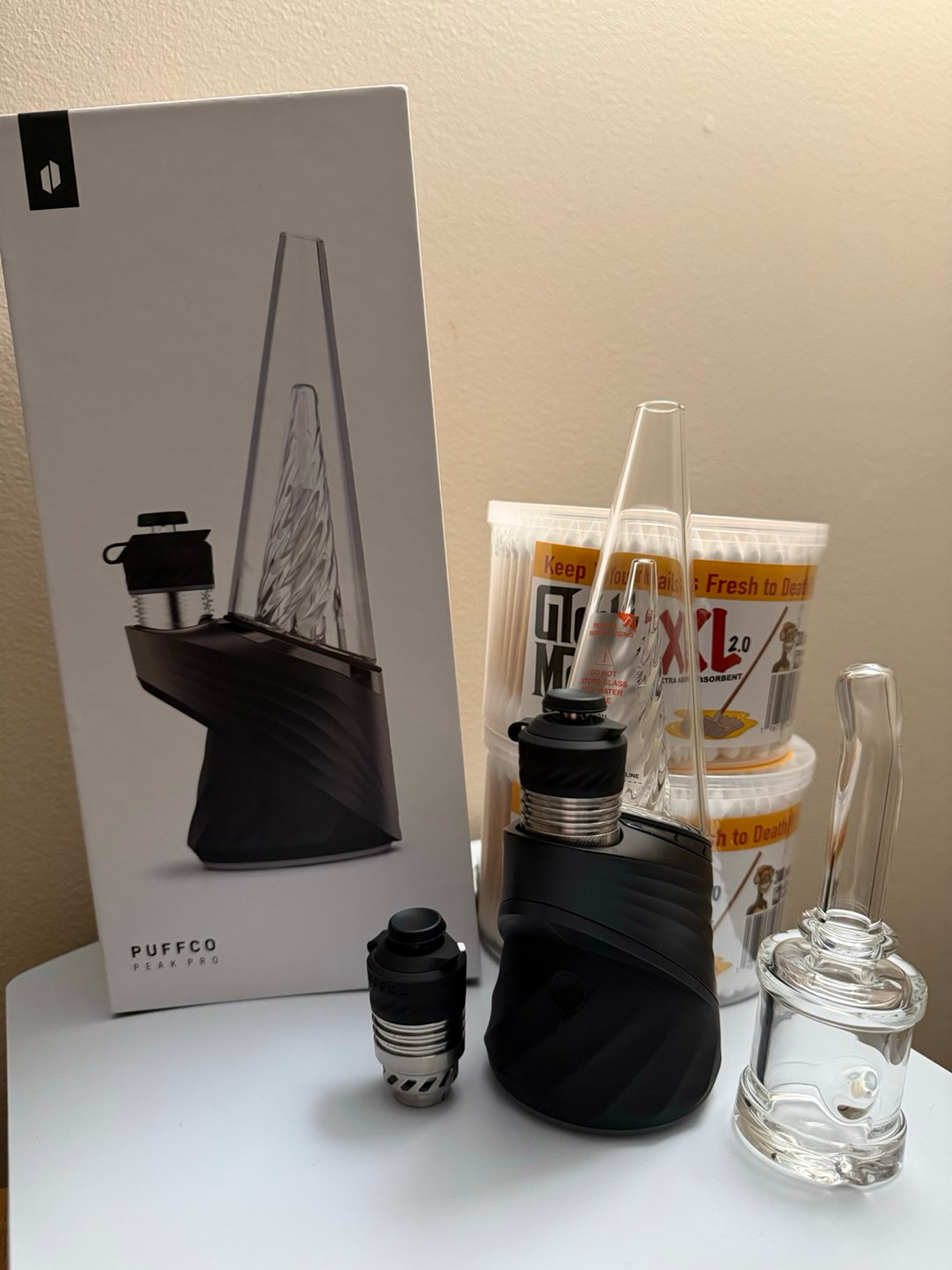 Preview pic of Puffco Peak Pro Bundle