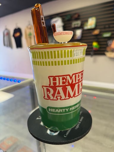 Preview pic of Hemper ramen cup