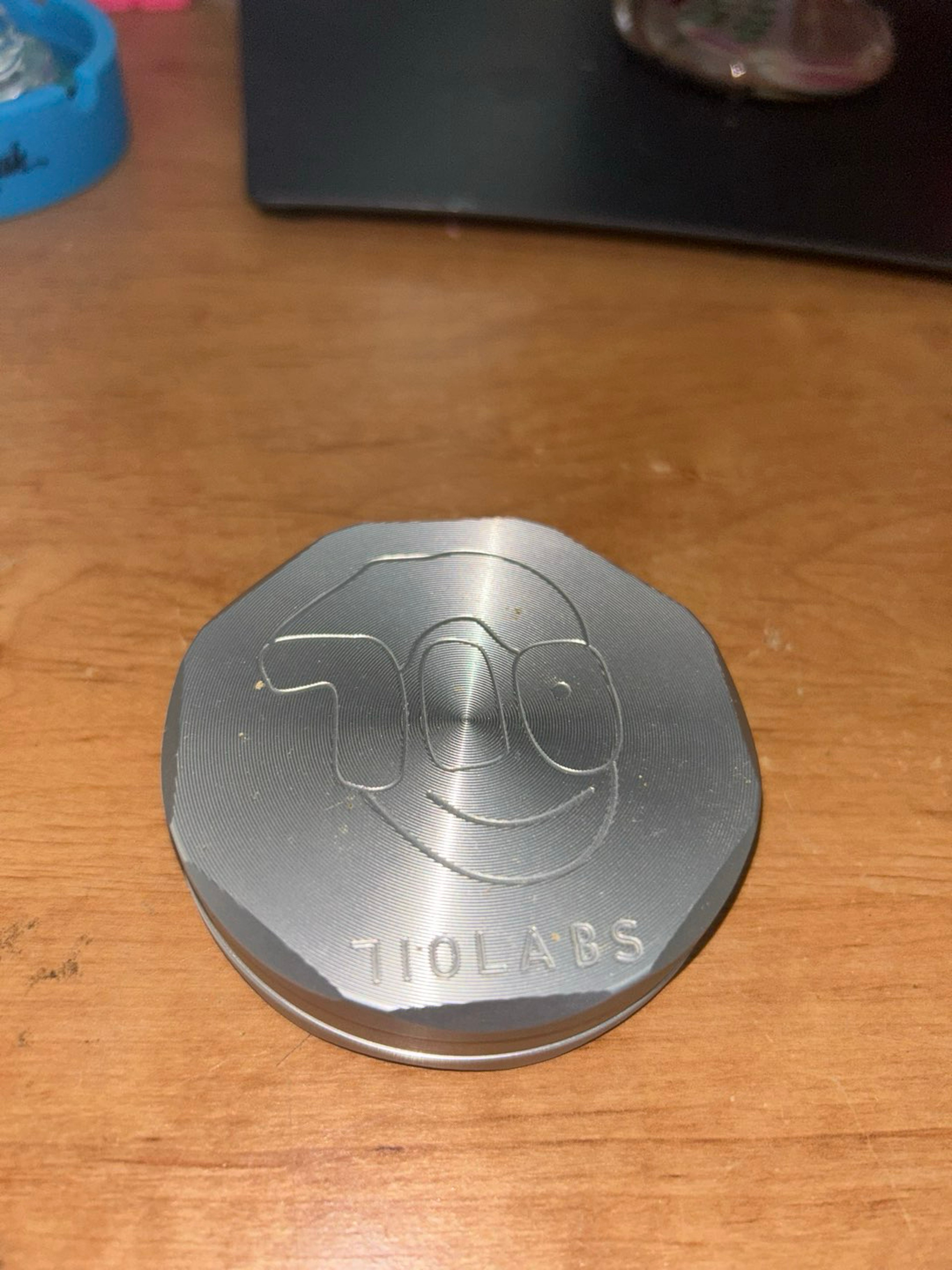 Preview pic of 710 Labs Grinder