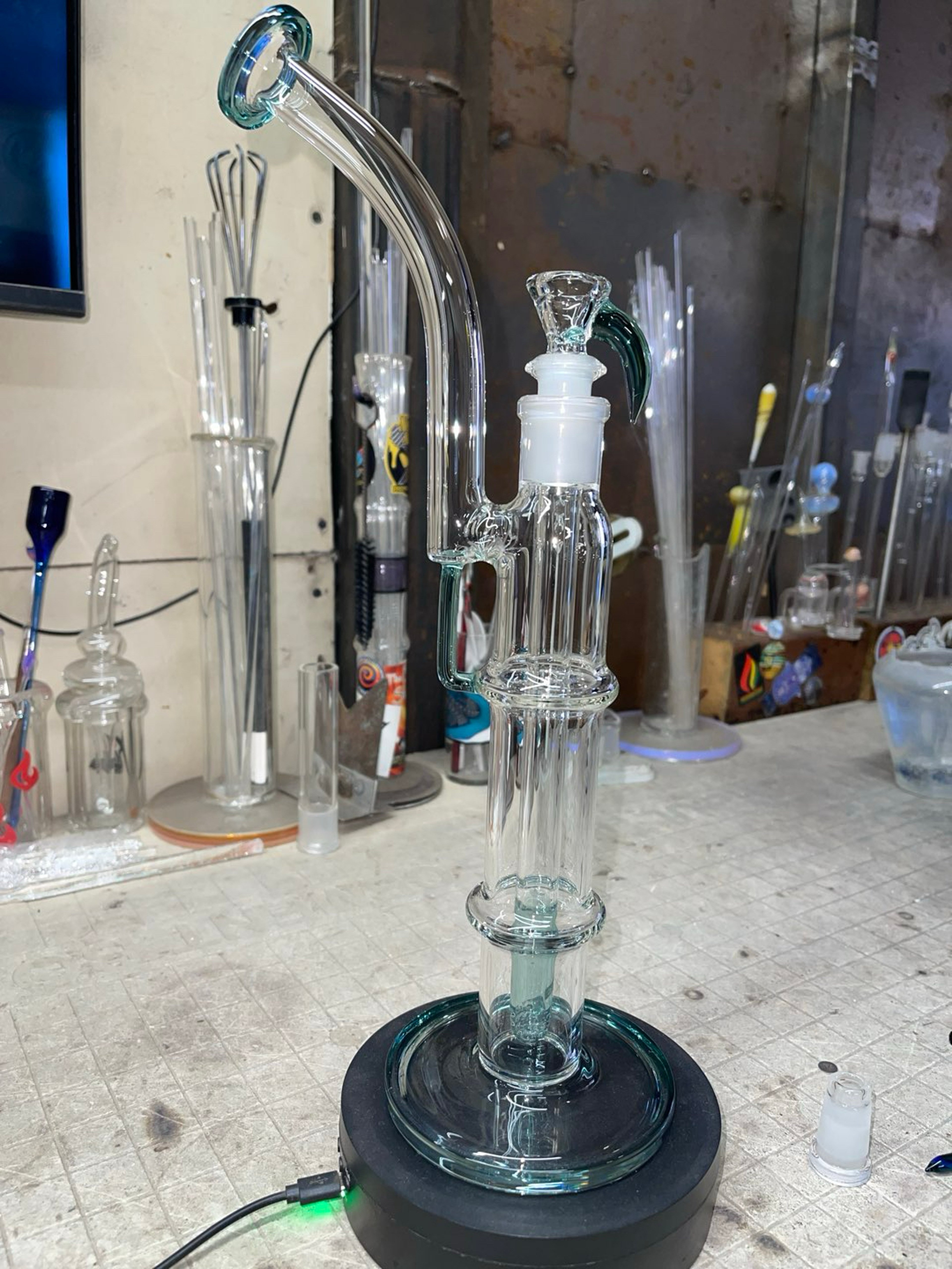 Preview pic of 14.5” tall, nemo color, 14mm 2 holes slide, gridded steam