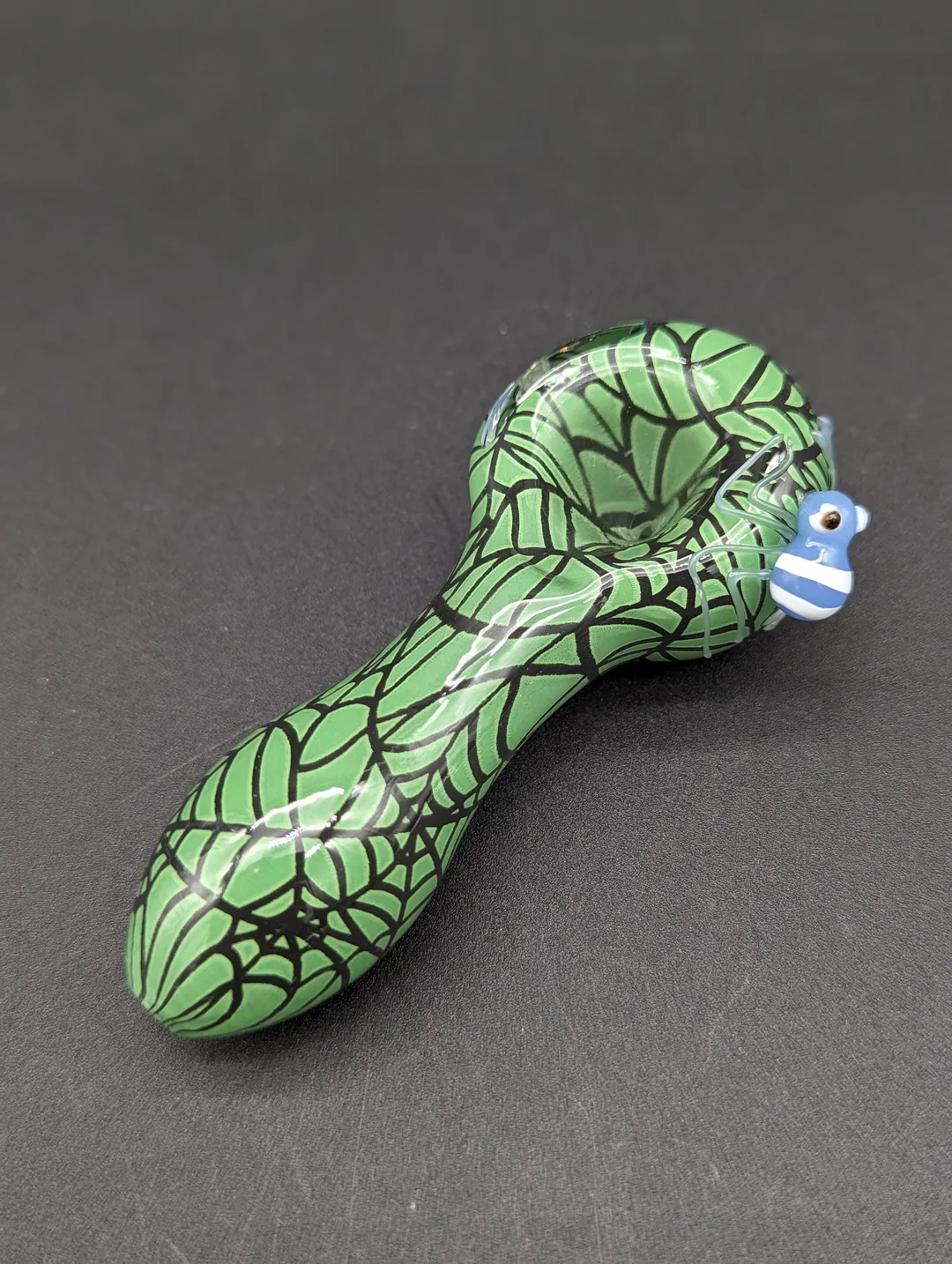 4" COLOR SPIDER WEB SPOON HAND PIPE image 0