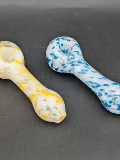 Preview pic of 4" DUAL COLOR FRIT SPOON PIPE