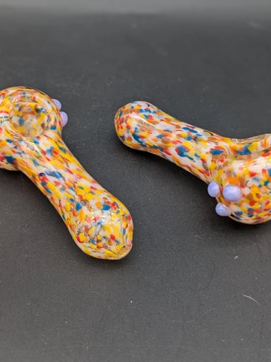 Preview pic of 4" RAINBOW FRITTED SPOON PIPE