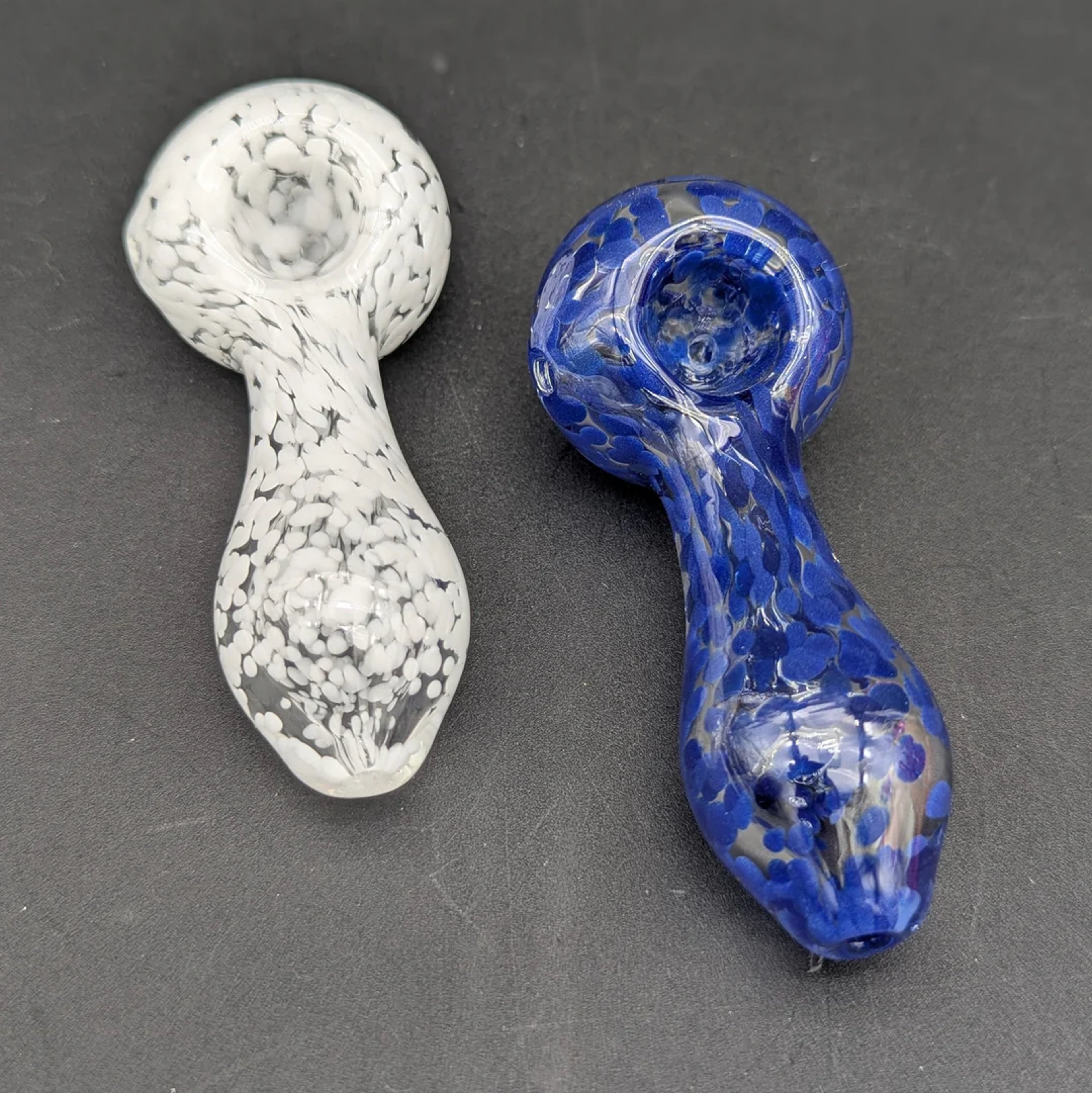 4" COLOR SPECKLE HAND PIPES image 0