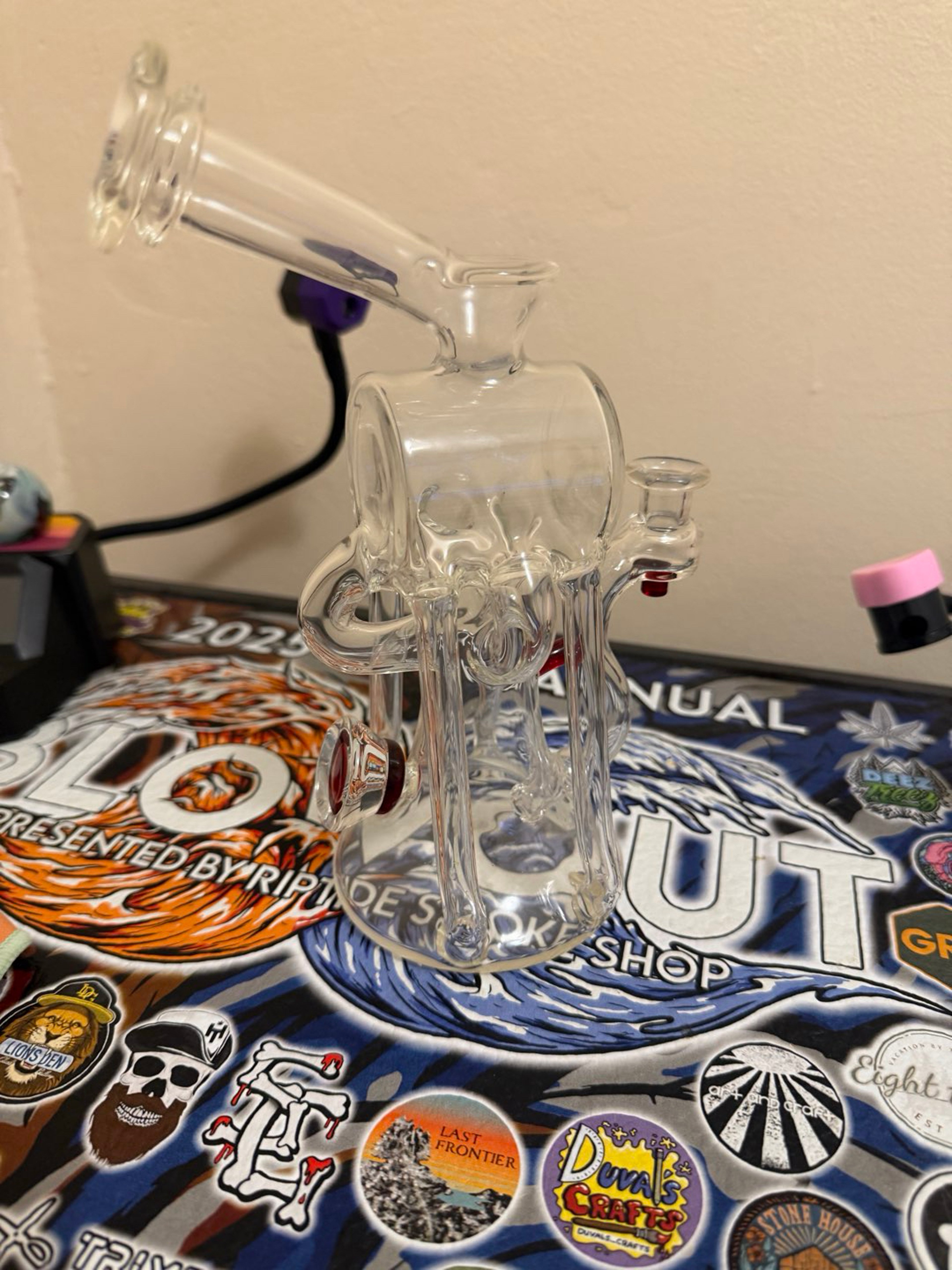 Tainted glass recycler image 0