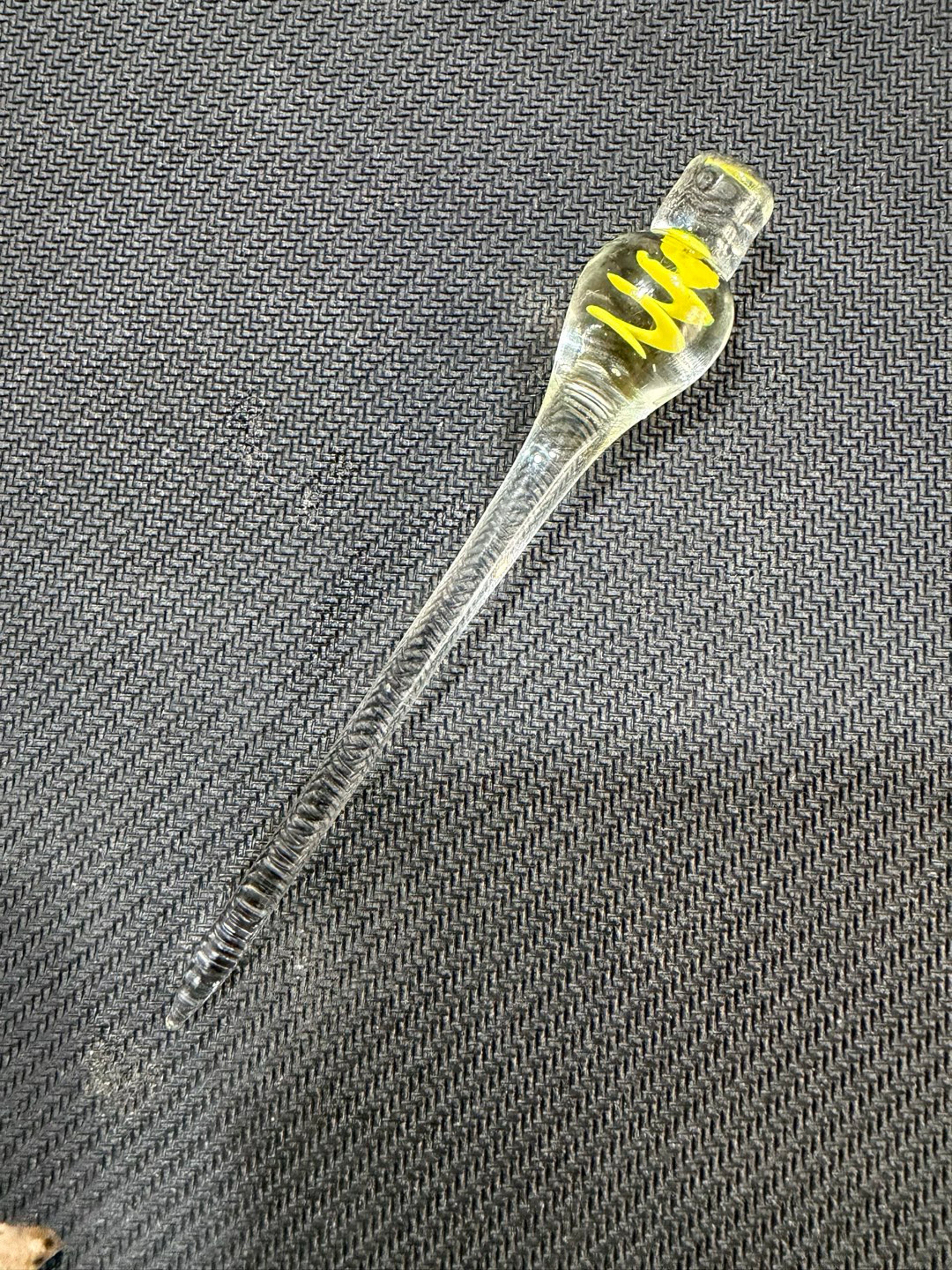 Preview pic of Glass dabber/carb cap with yellow swirl