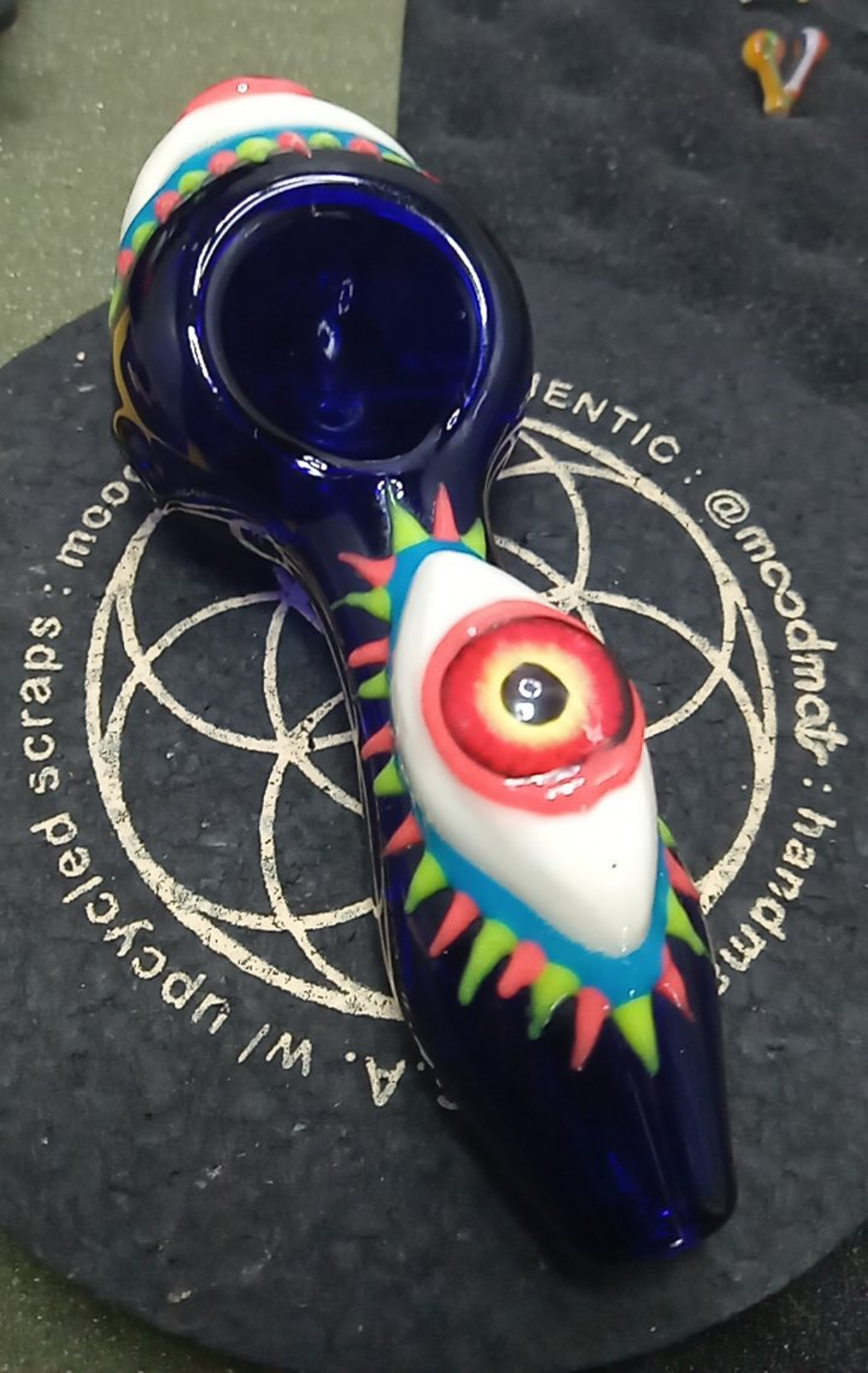 Preview pic of ☆UV☆Reactive/Glow n Dark,Heady, Blue Glass Spoon/Pipe