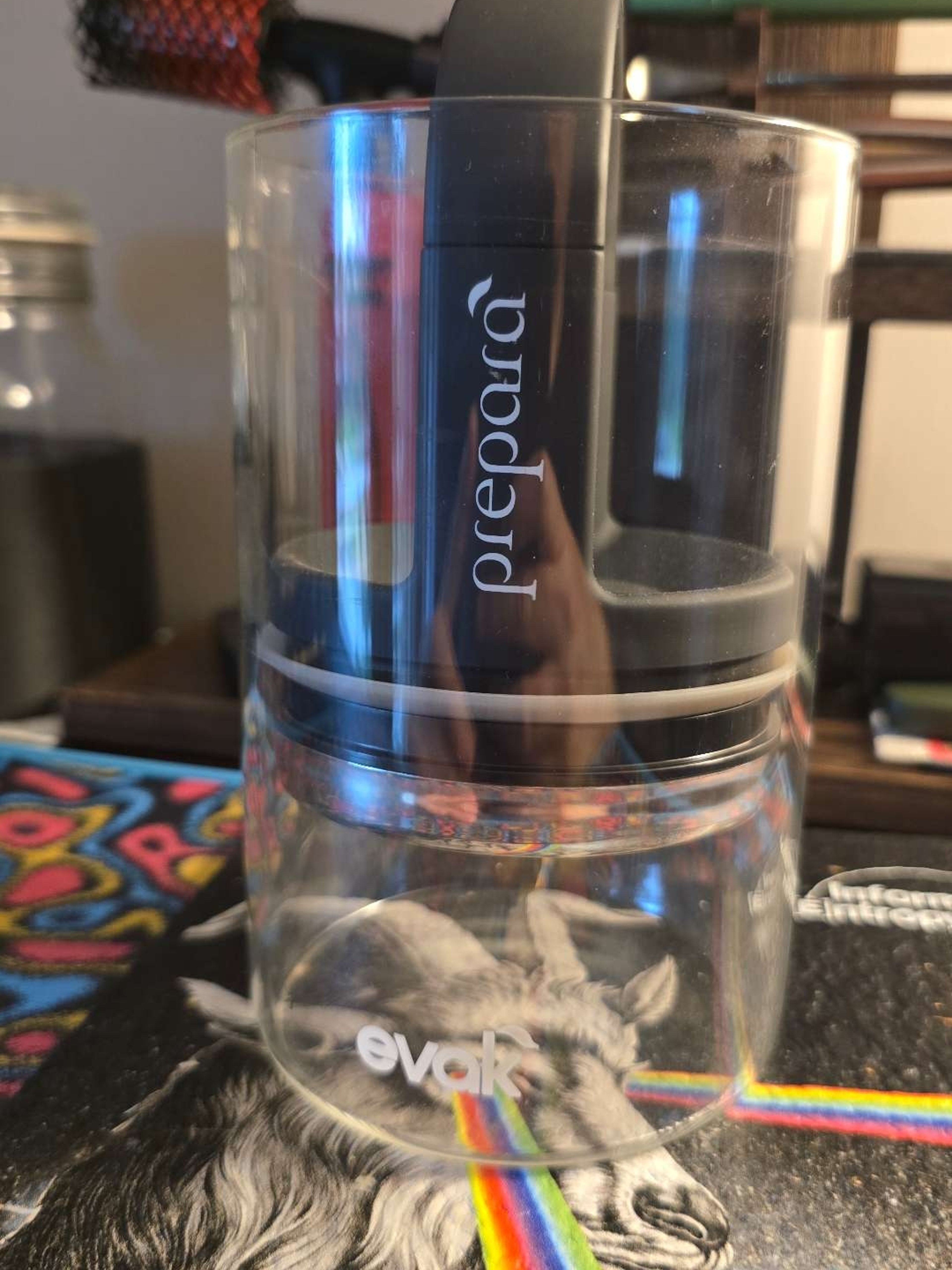 Preview pic of Airtight Glass Stash Jar