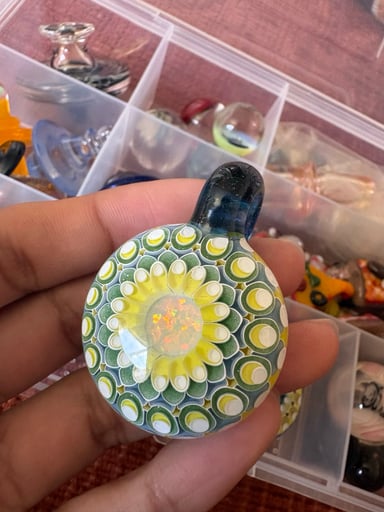 Preview pic of Dot style Pendant