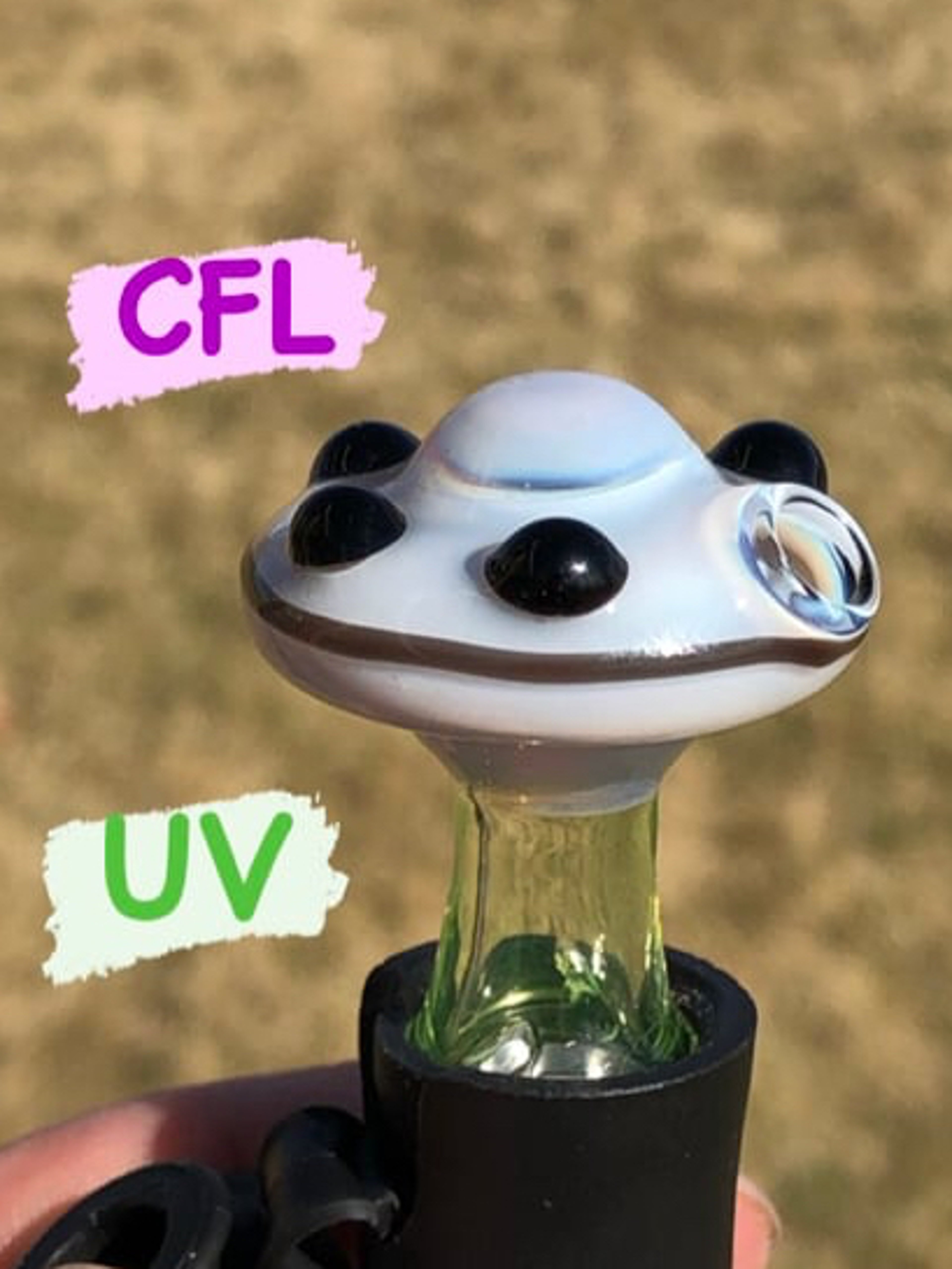 Preview pic of UFO Puffco Pivot top