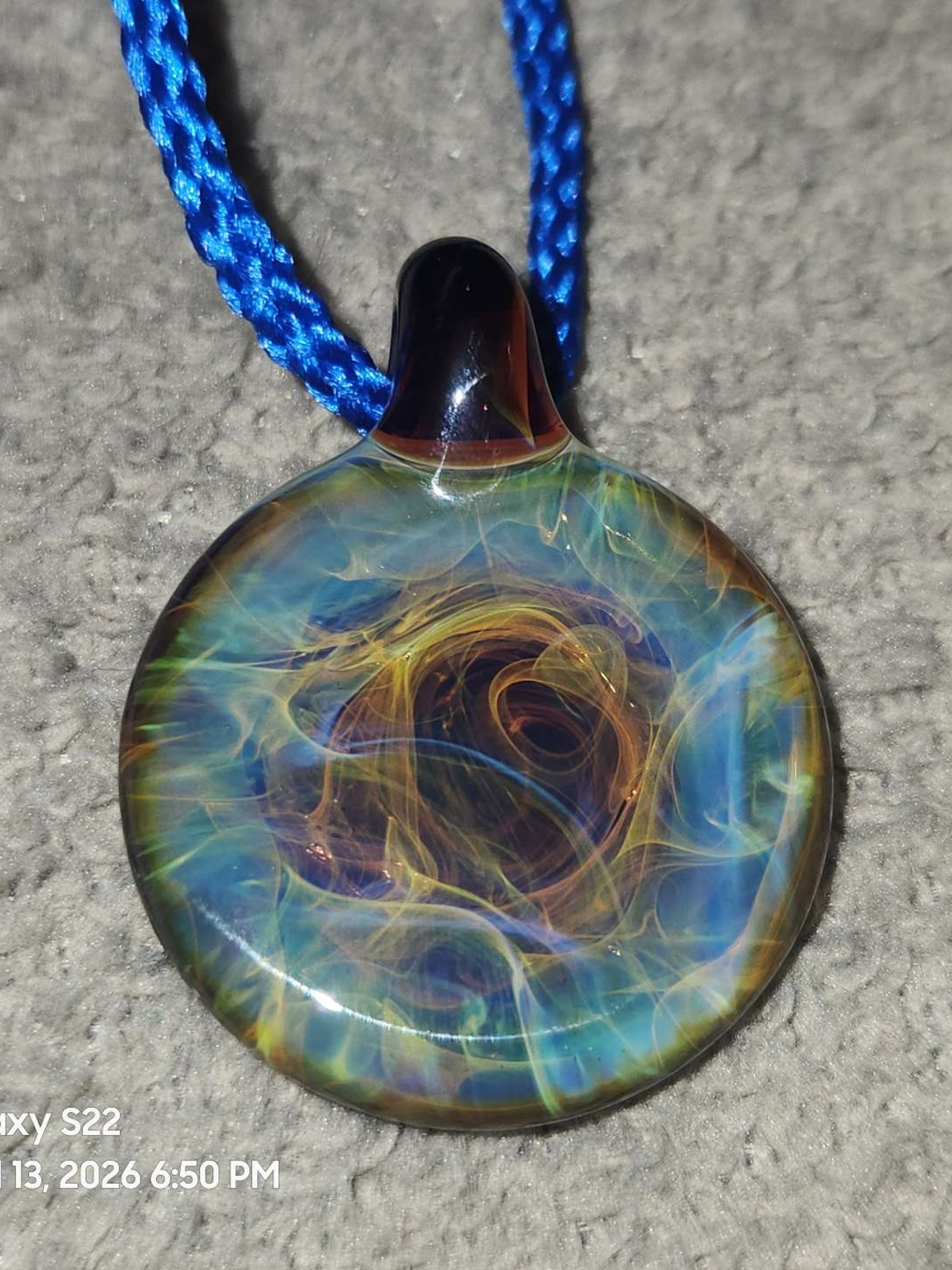Preview pic of Beer glass pendant