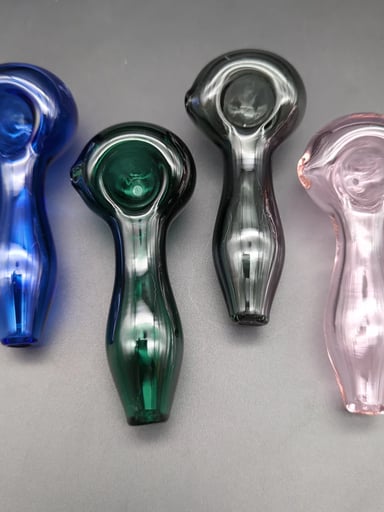 Preview pic of CLASSIC GLASS HAND PIPE