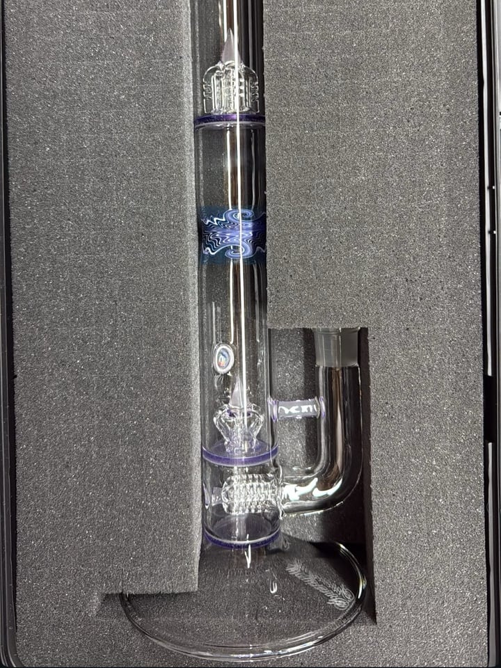 Sovereignty Glass (Arty x... | Shop Sovereignty on GlassPass