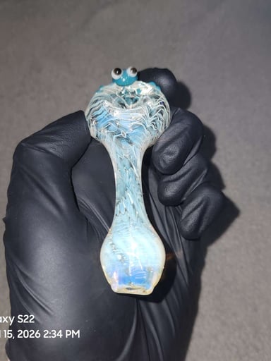 Preview pic of Fume frog spoon pipe