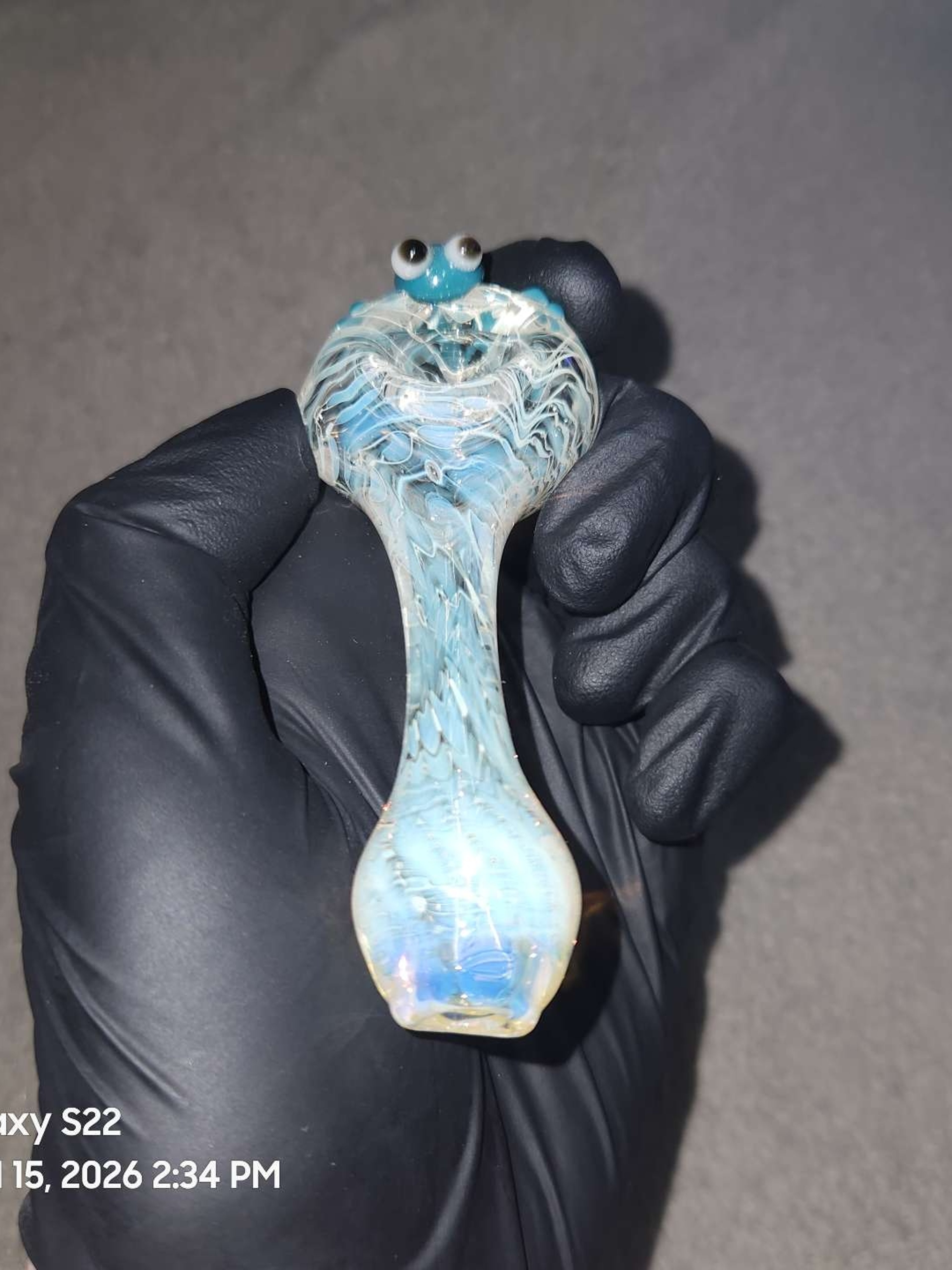 Preview pic of Fume frog spoon pipe