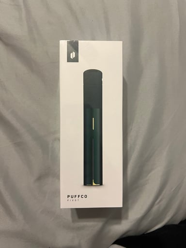 Preview pic of puffco pivot pine green