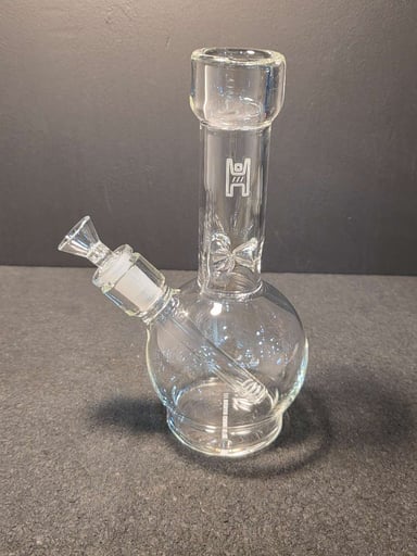 Preview pic of HG 9" Clear Ball Waterpipe
