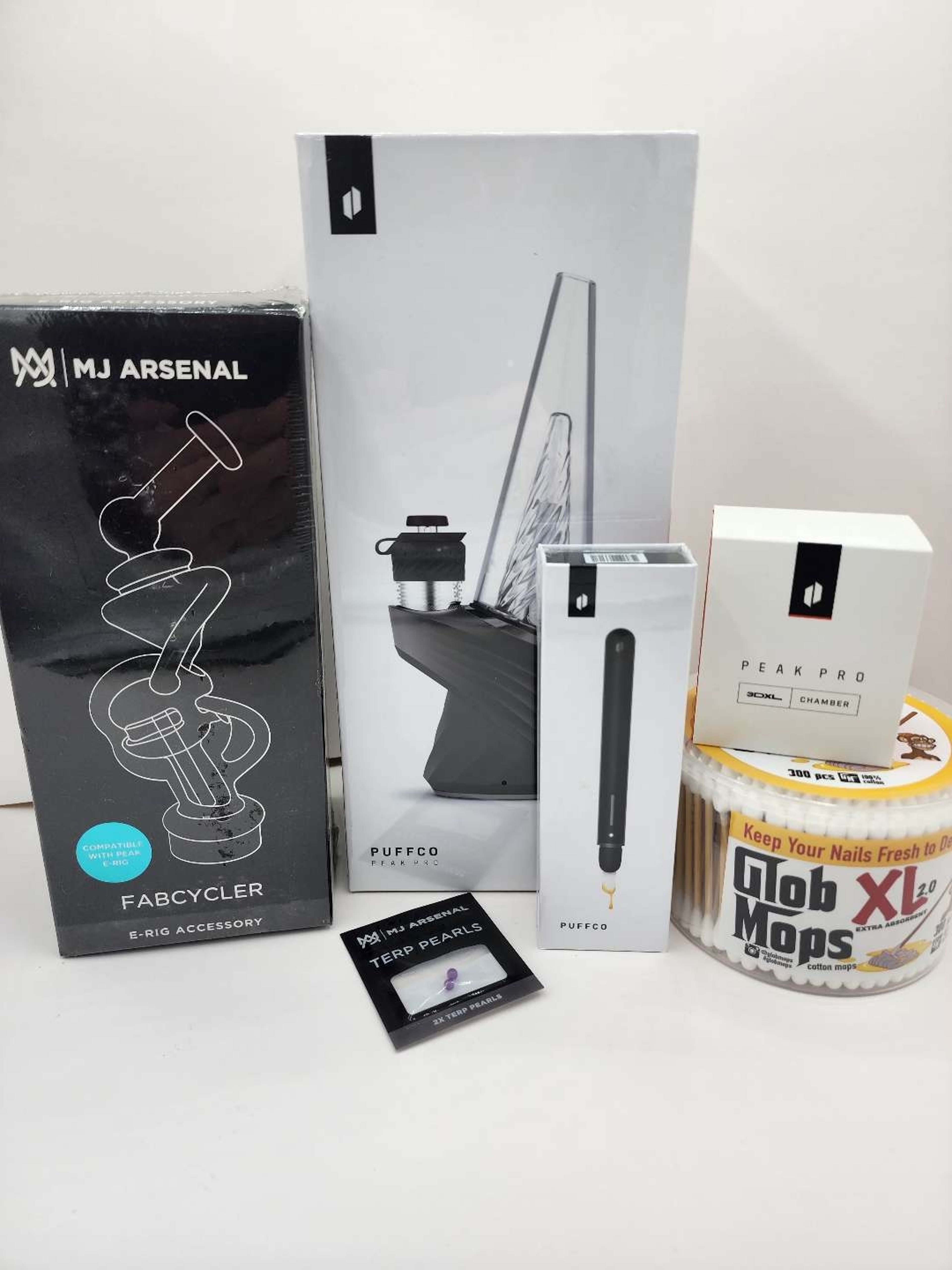 Ultimate Puffco Peak Pro 3DXL Onyx Bundle w/ FABCYCLER Attachment image 0