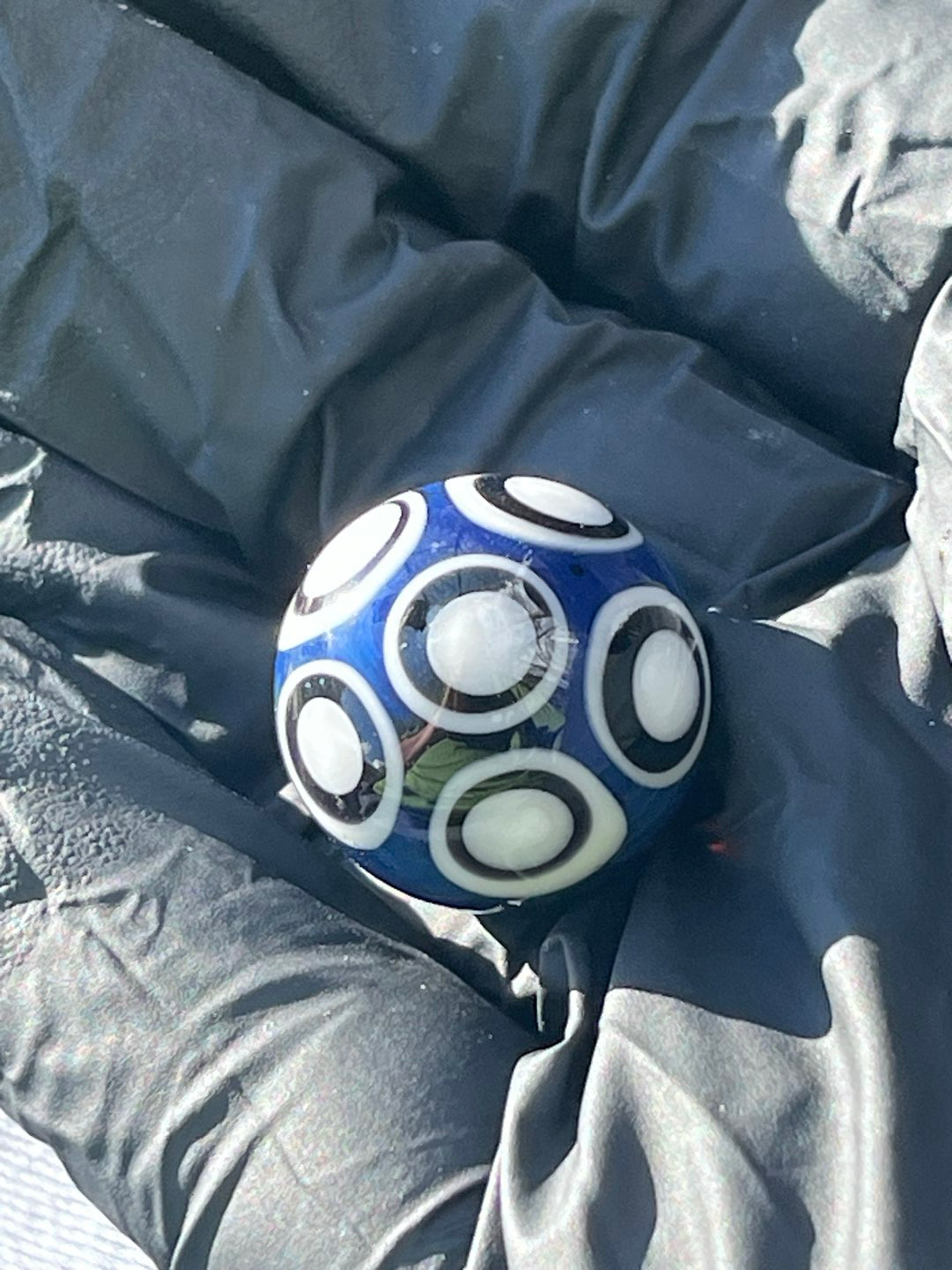 Preview pic of Dot Stack Marble