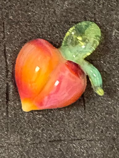 Preview pic of Gnarla Carla peach pendy