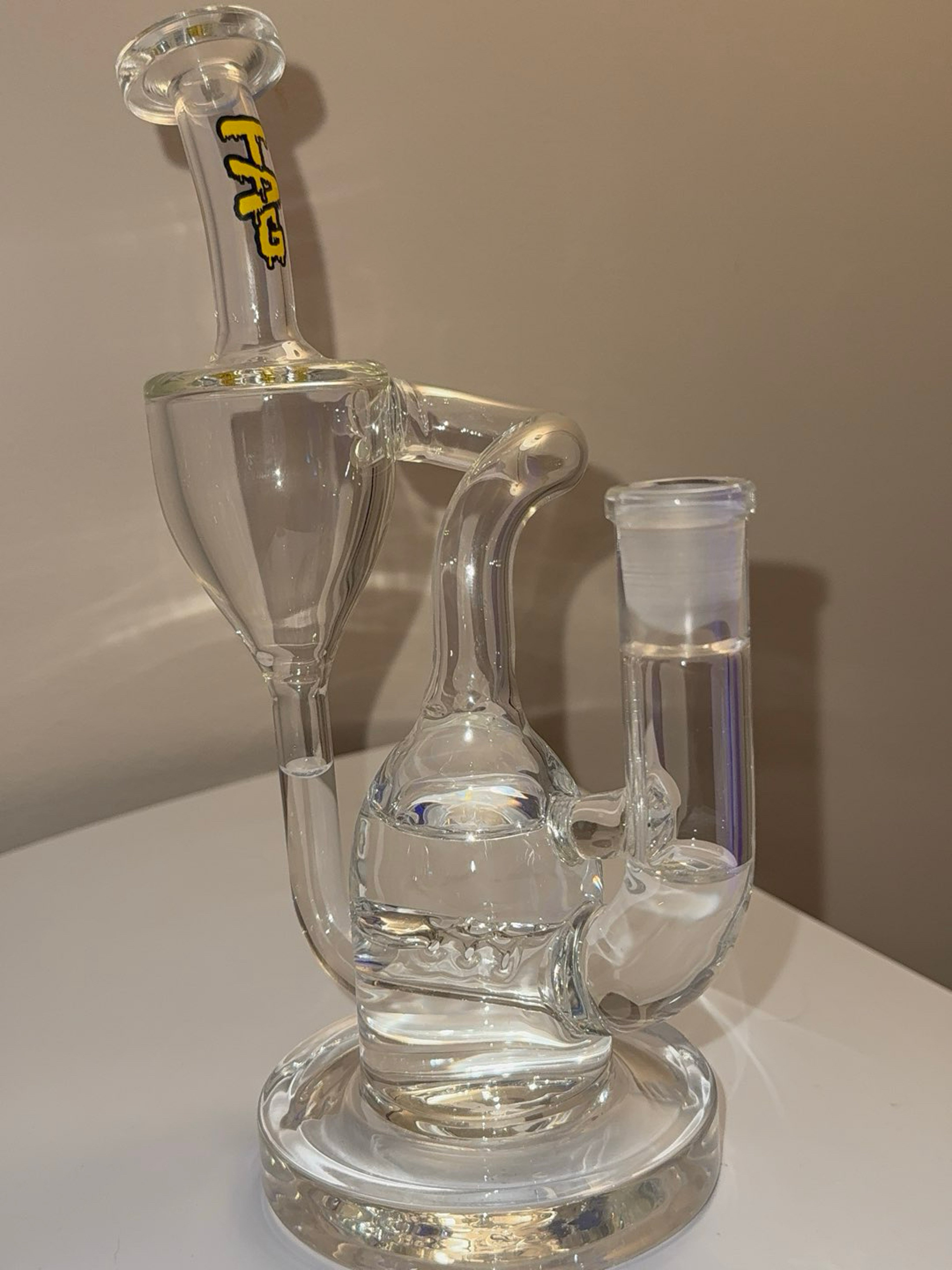 Preview pic of TAG 9 Circle Hole Inline Recycler